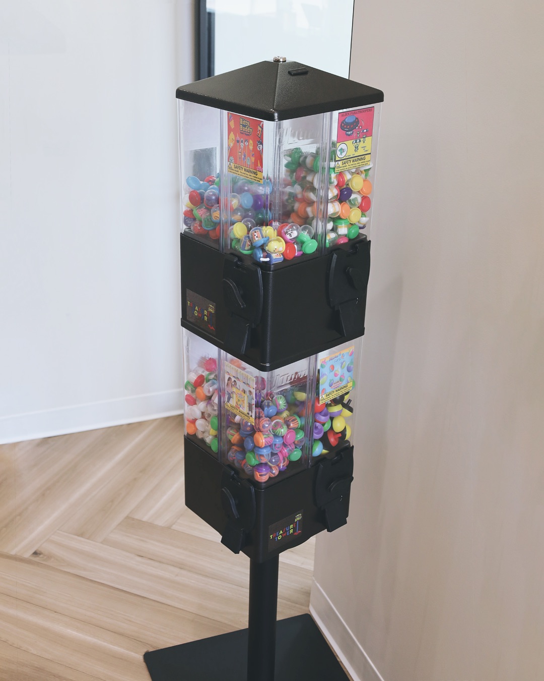 East Mahogany Dental