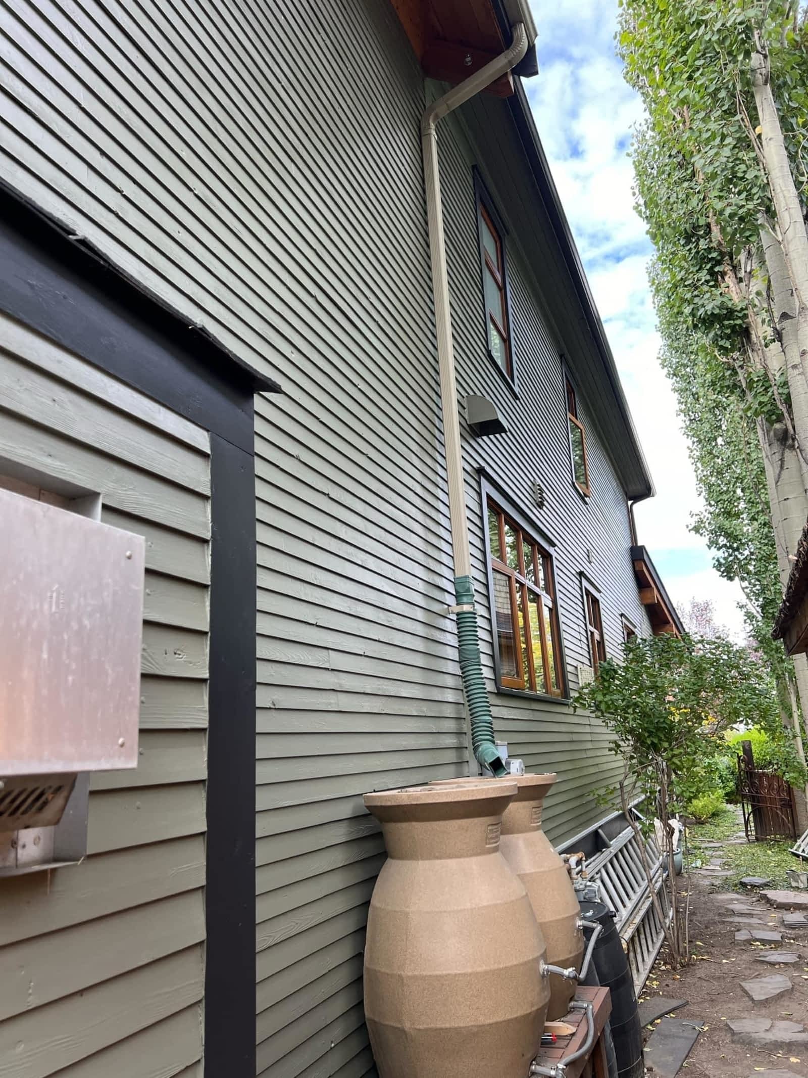 Photo credit: yellowpages.ca