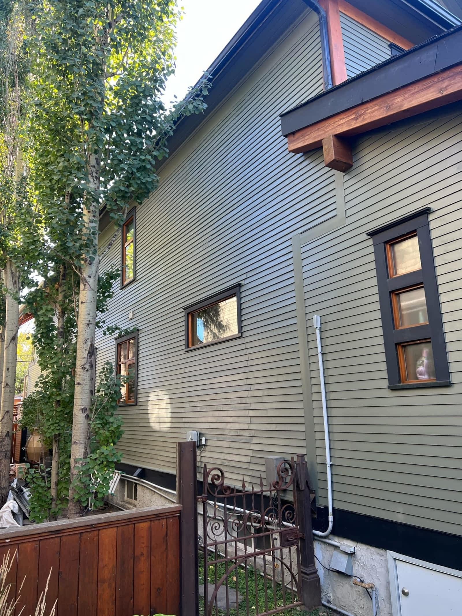 Photo credit: yellowpages.ca