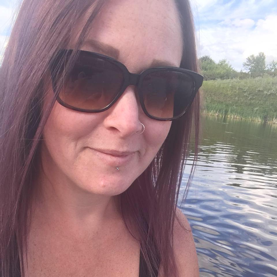 Castor Healing Hands Massage