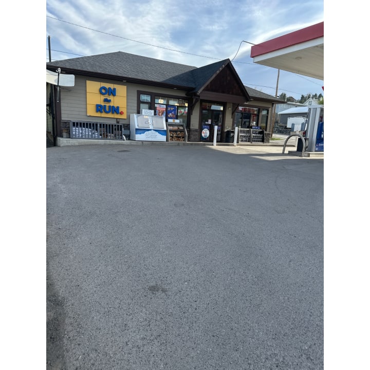 On The Run Convenience Store Coleman