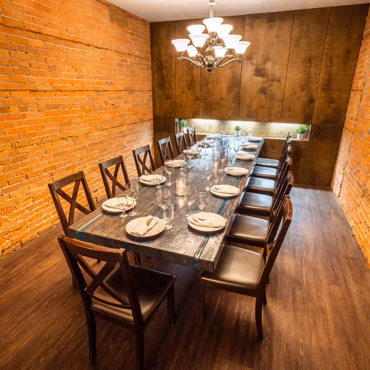 Photo credit: opentable