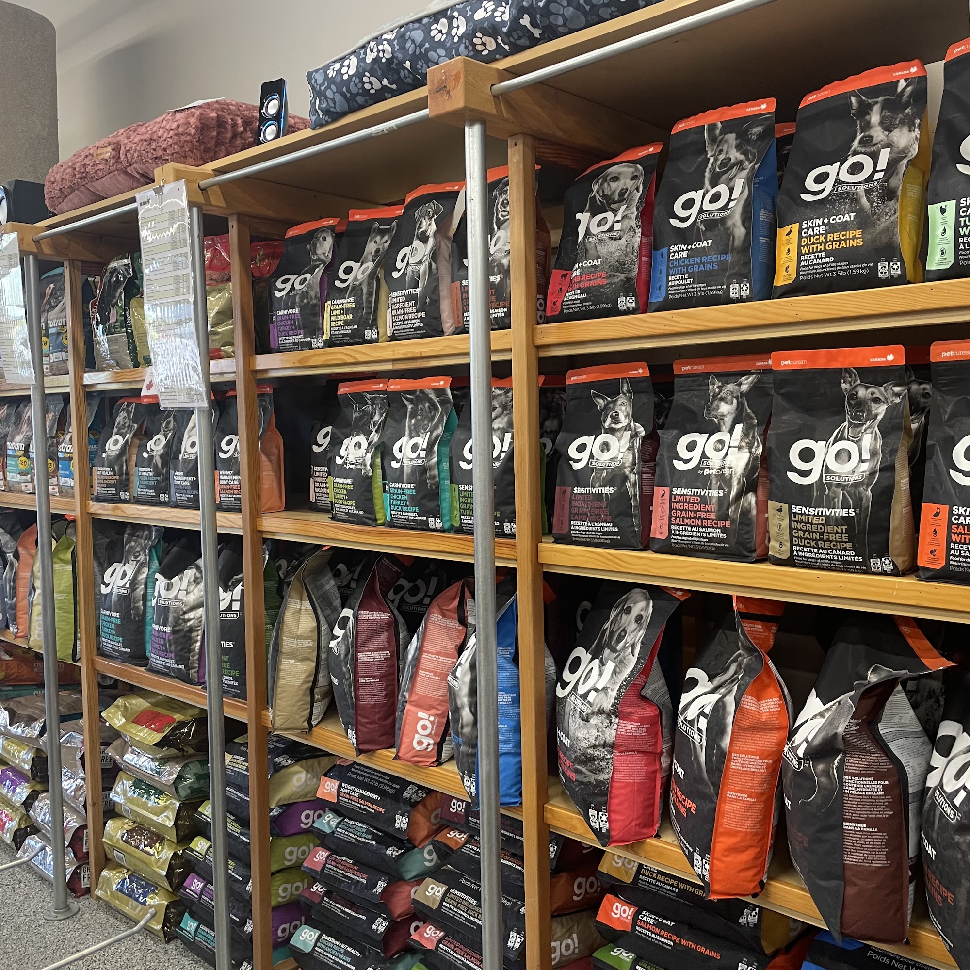 Pet Planet West Granville Centre Edmonton