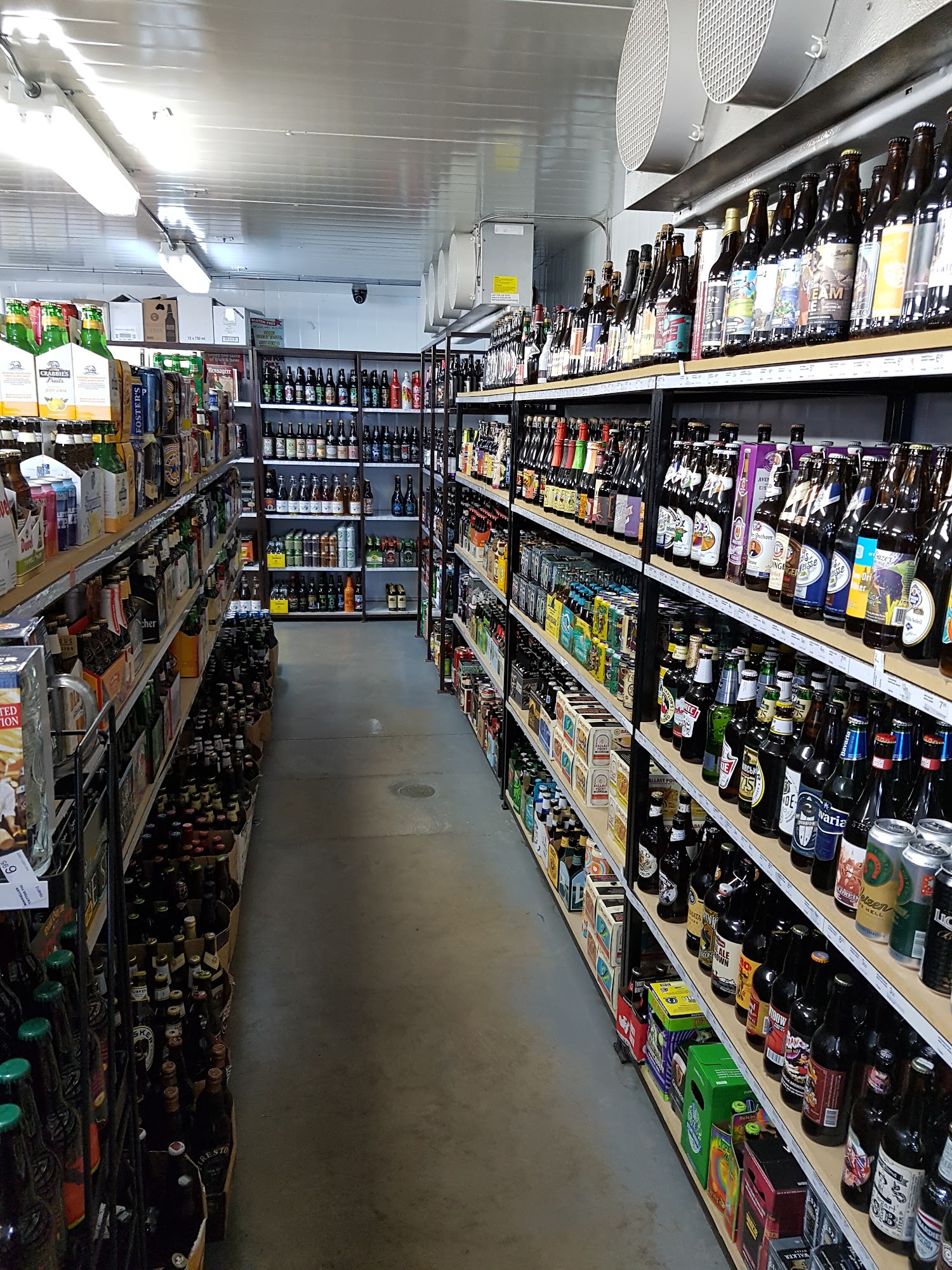 Track Side Liquor Store Medicine Hat