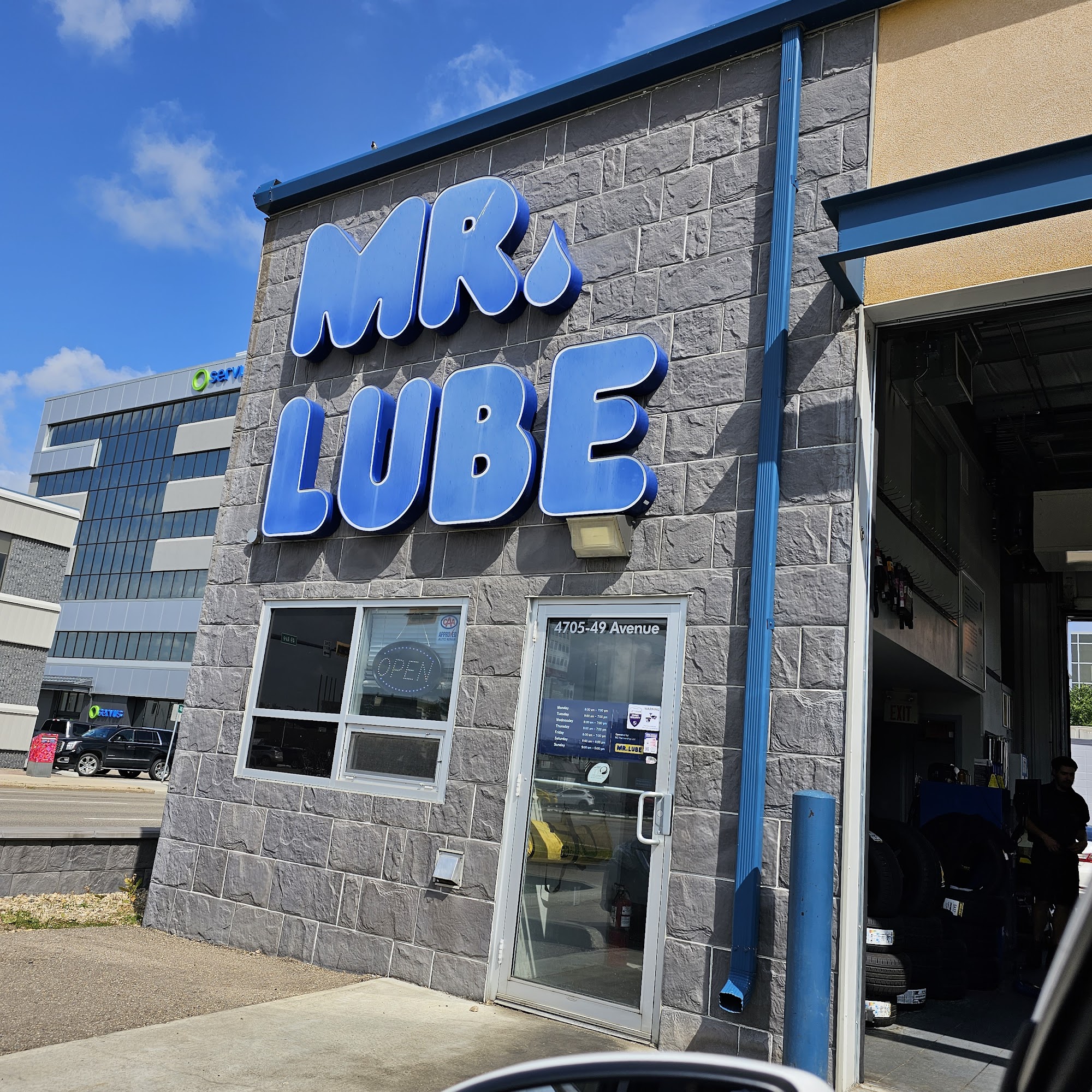 Mr. Lube + Tires 4705 49 Ave, Red Deer, AB T4N 3W9