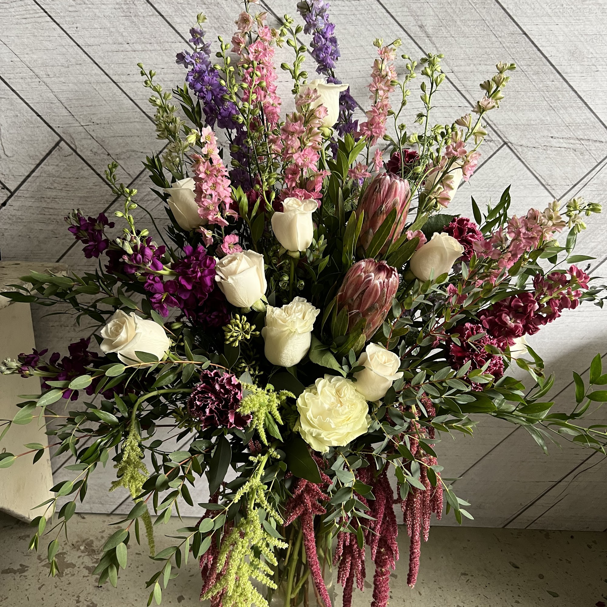 Flower Towne 202 W Pioneer Ave, Homer Alaska 99603