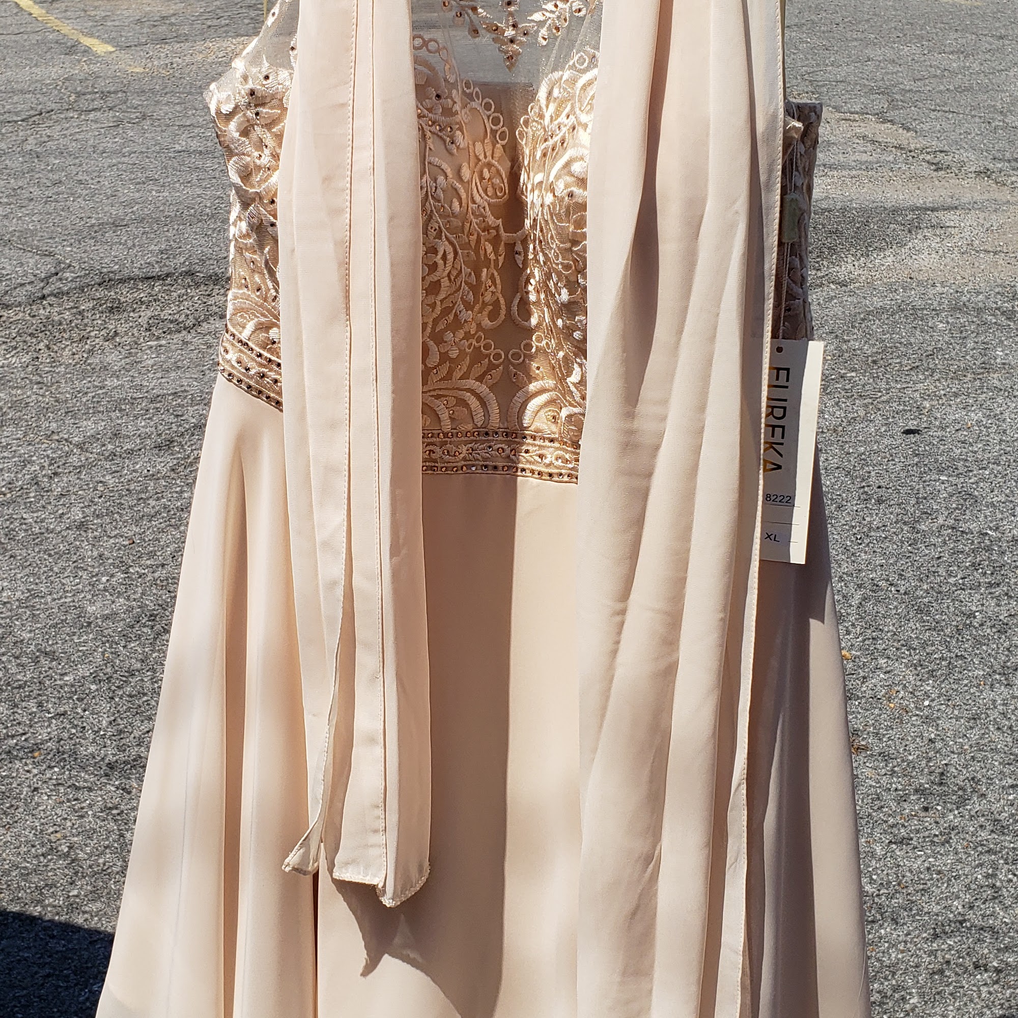 Rosy fashion's Alabaster