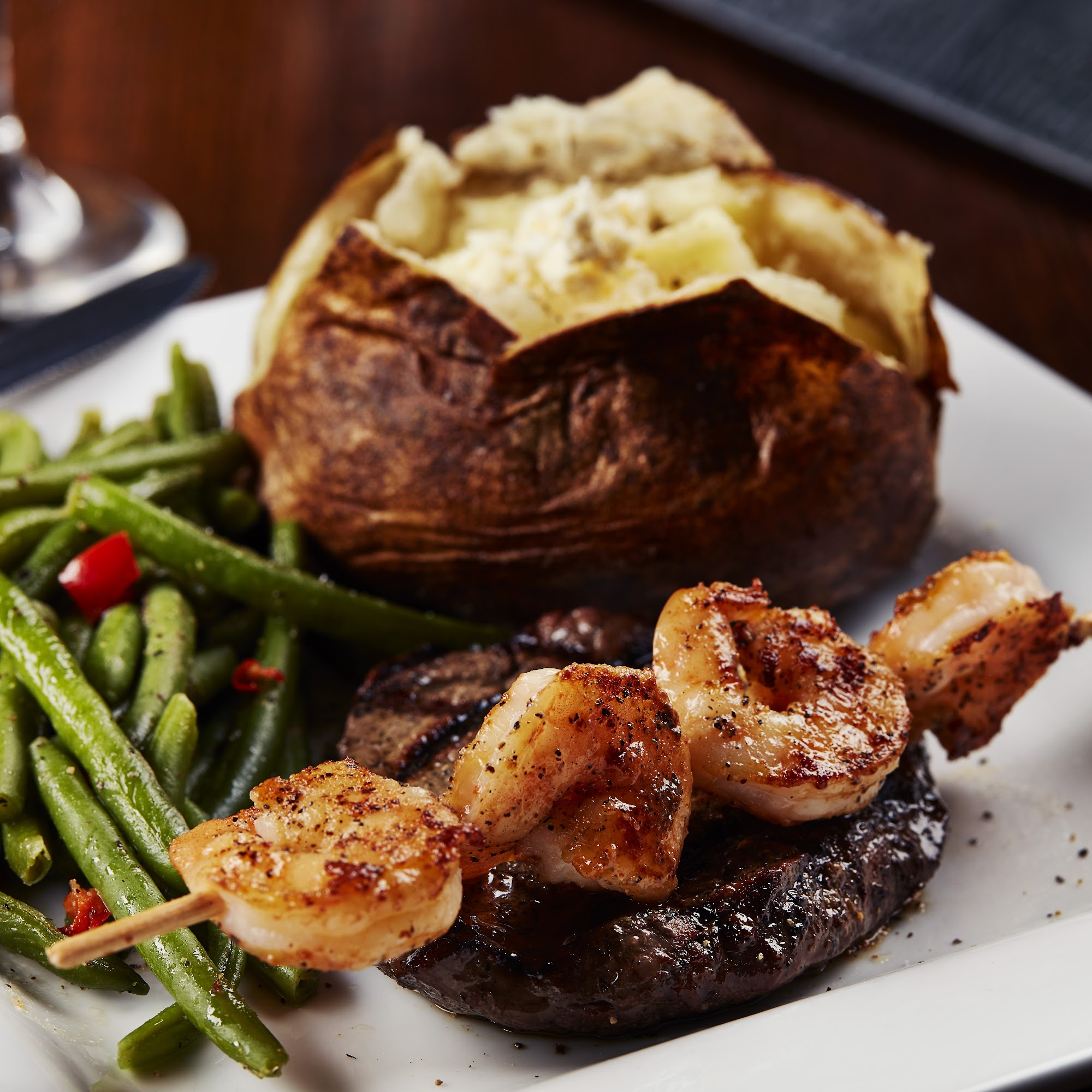 Big Whiskey's - Alabaster