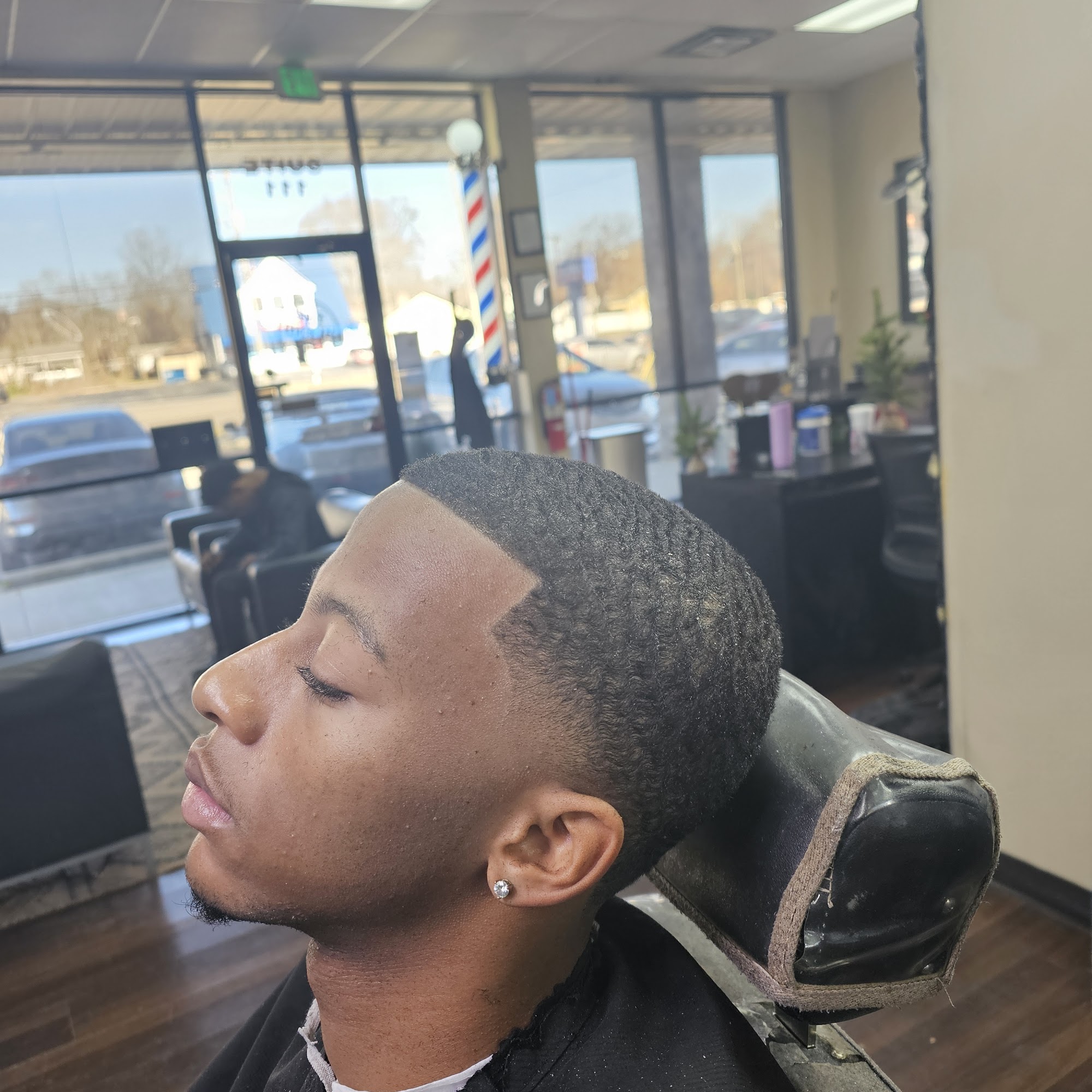 The Blend Barber Shop 833 Allison-Bonnett Memorial Dr #111, Bessemer Alabama 35023