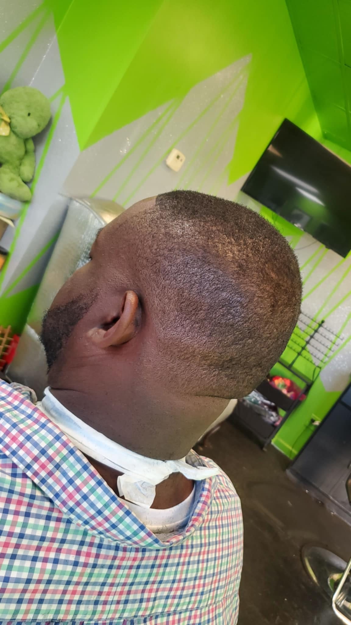 Kelveno's Barber and Style Shop