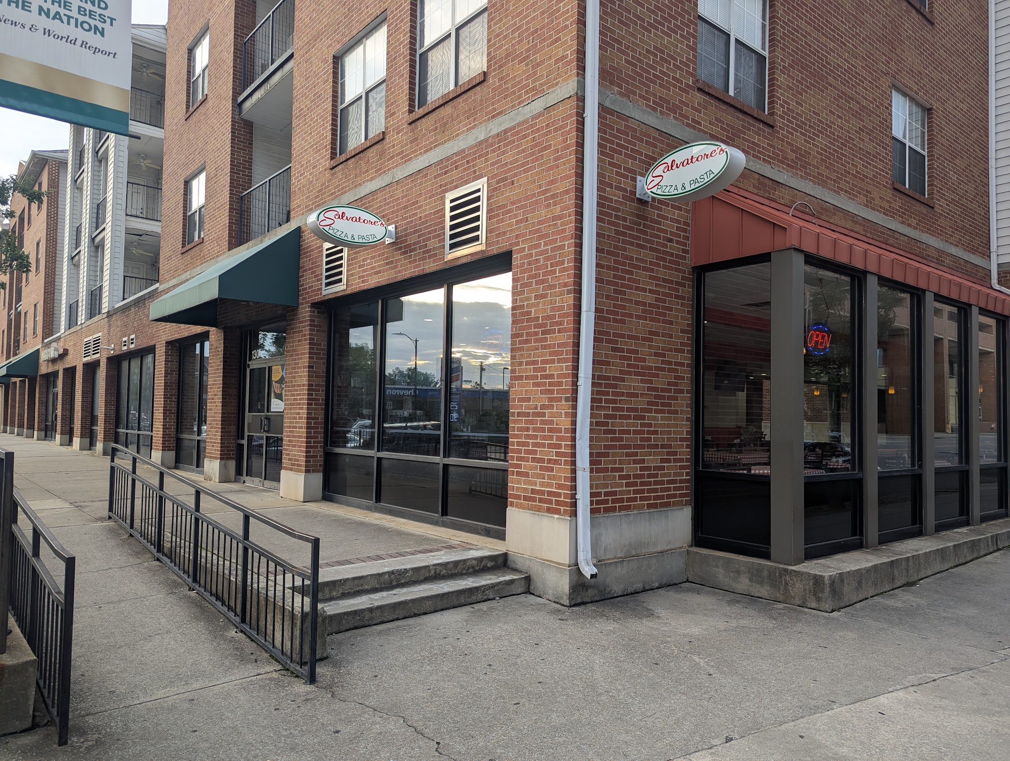 Salvatore's Pizza and Pasta