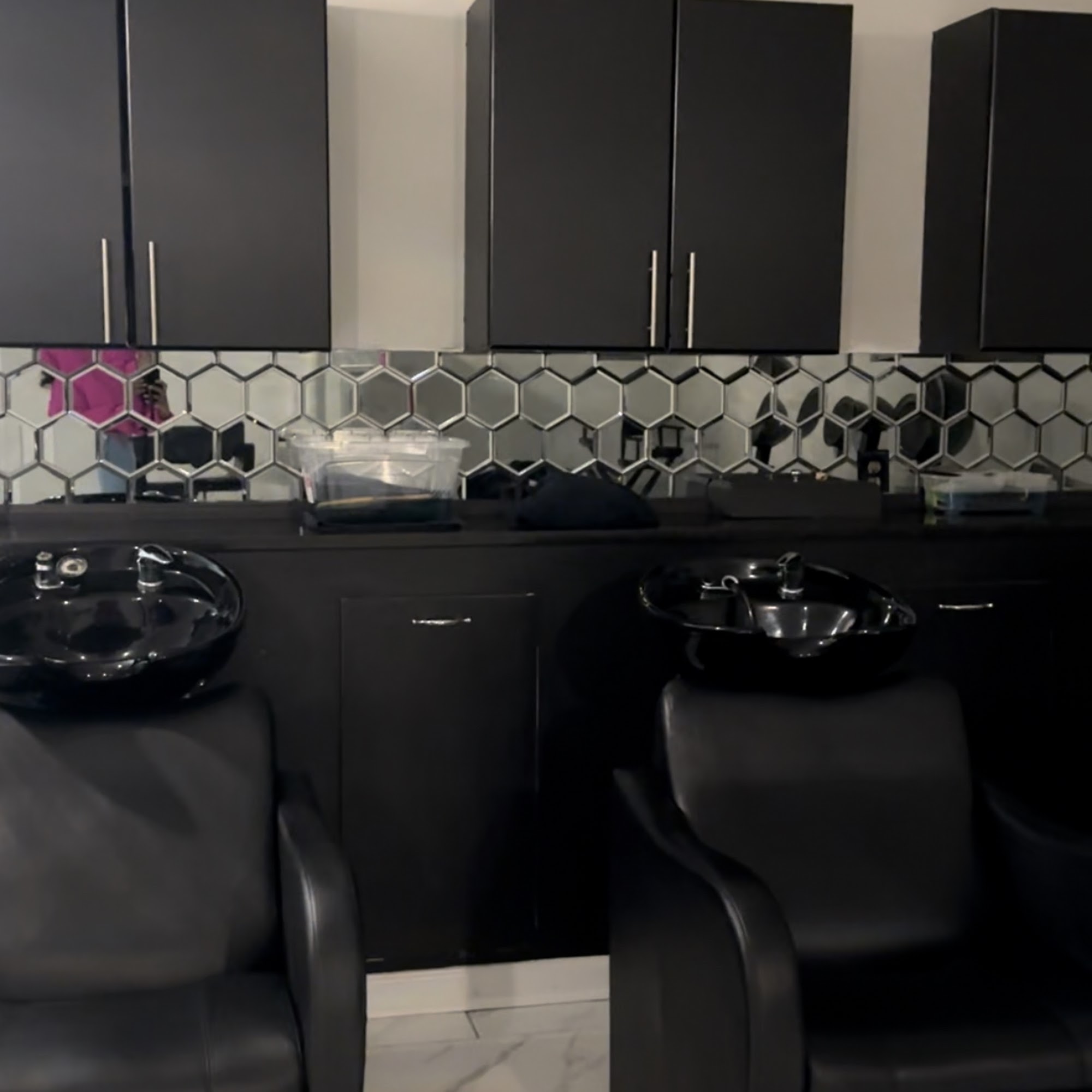 The Press Bar Hair Salon 3229 Veterans Cir suite 107, Birmingham Alabama 35235