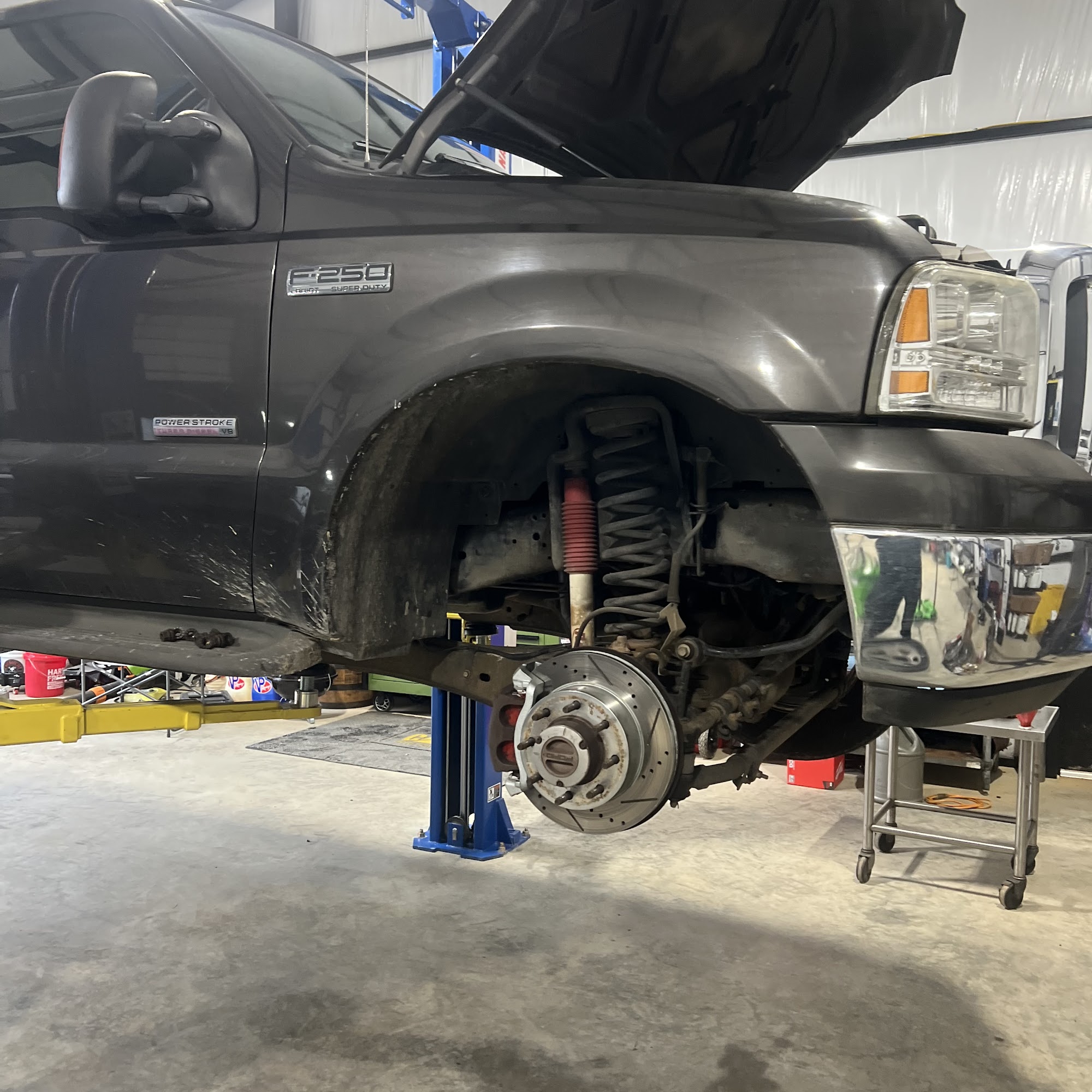 Eagle Pride Service Center LLC