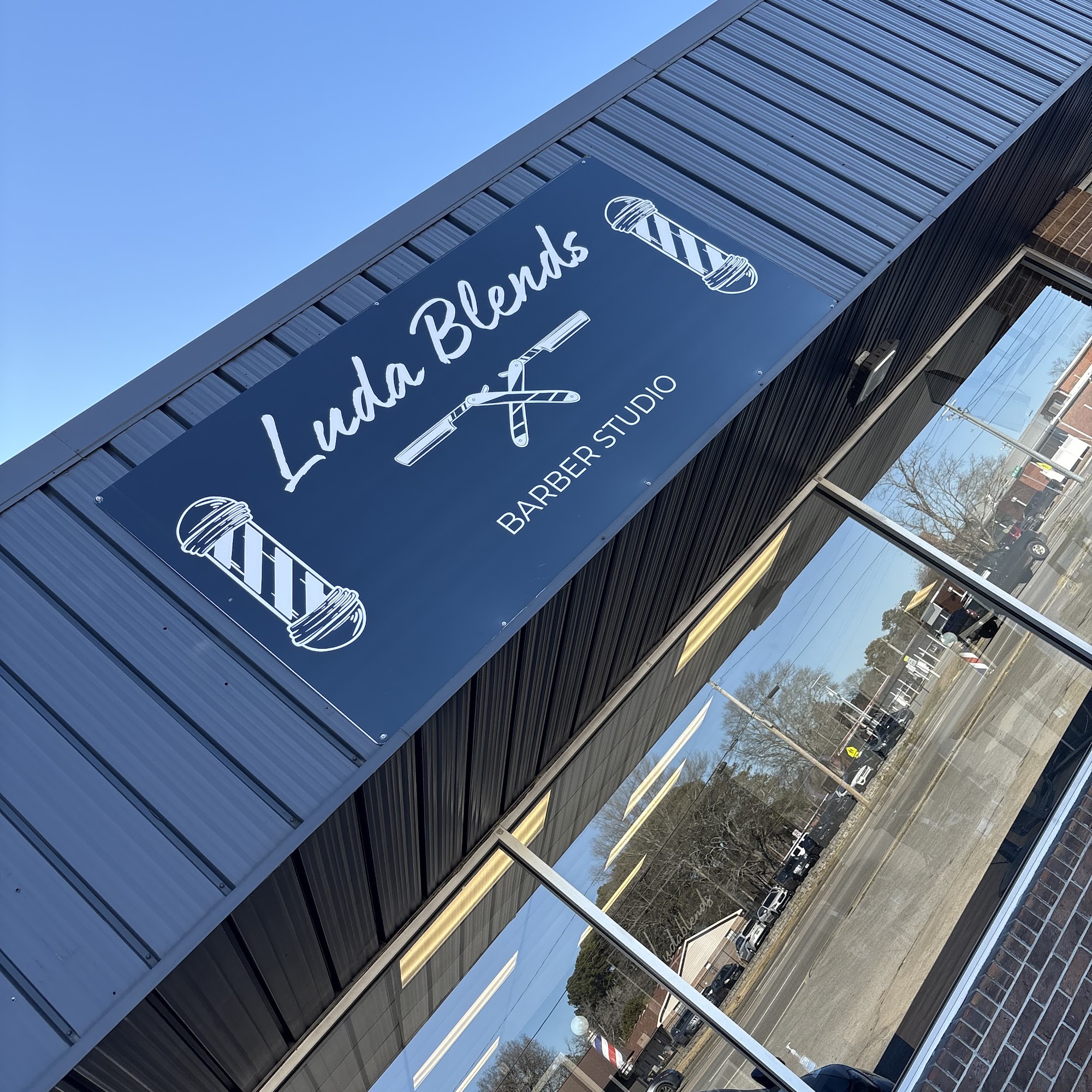 LudaBlends Barber Studio 1426 4th St SW, Cullman Alabama 35055