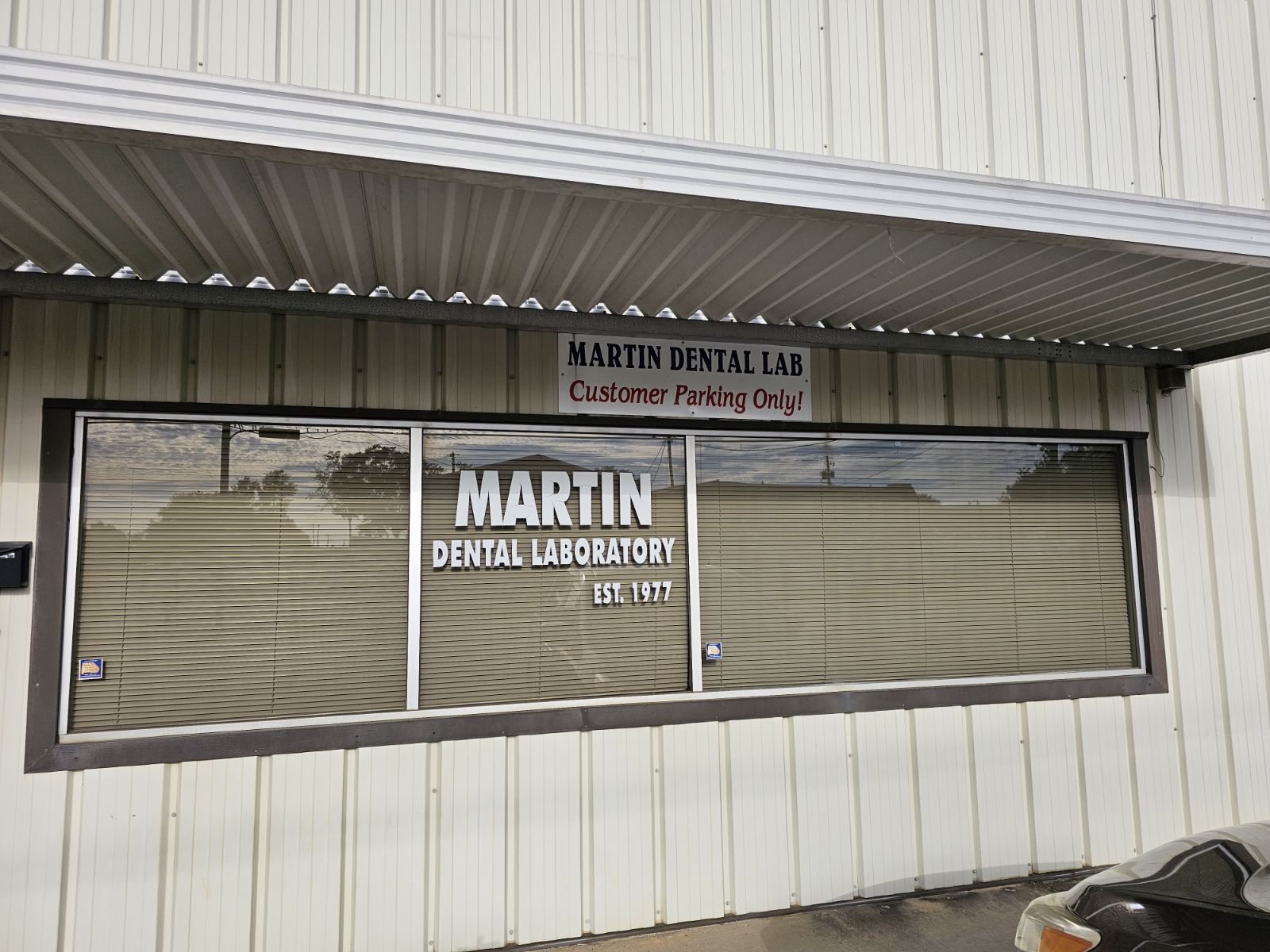 Martin Dental Laboratory