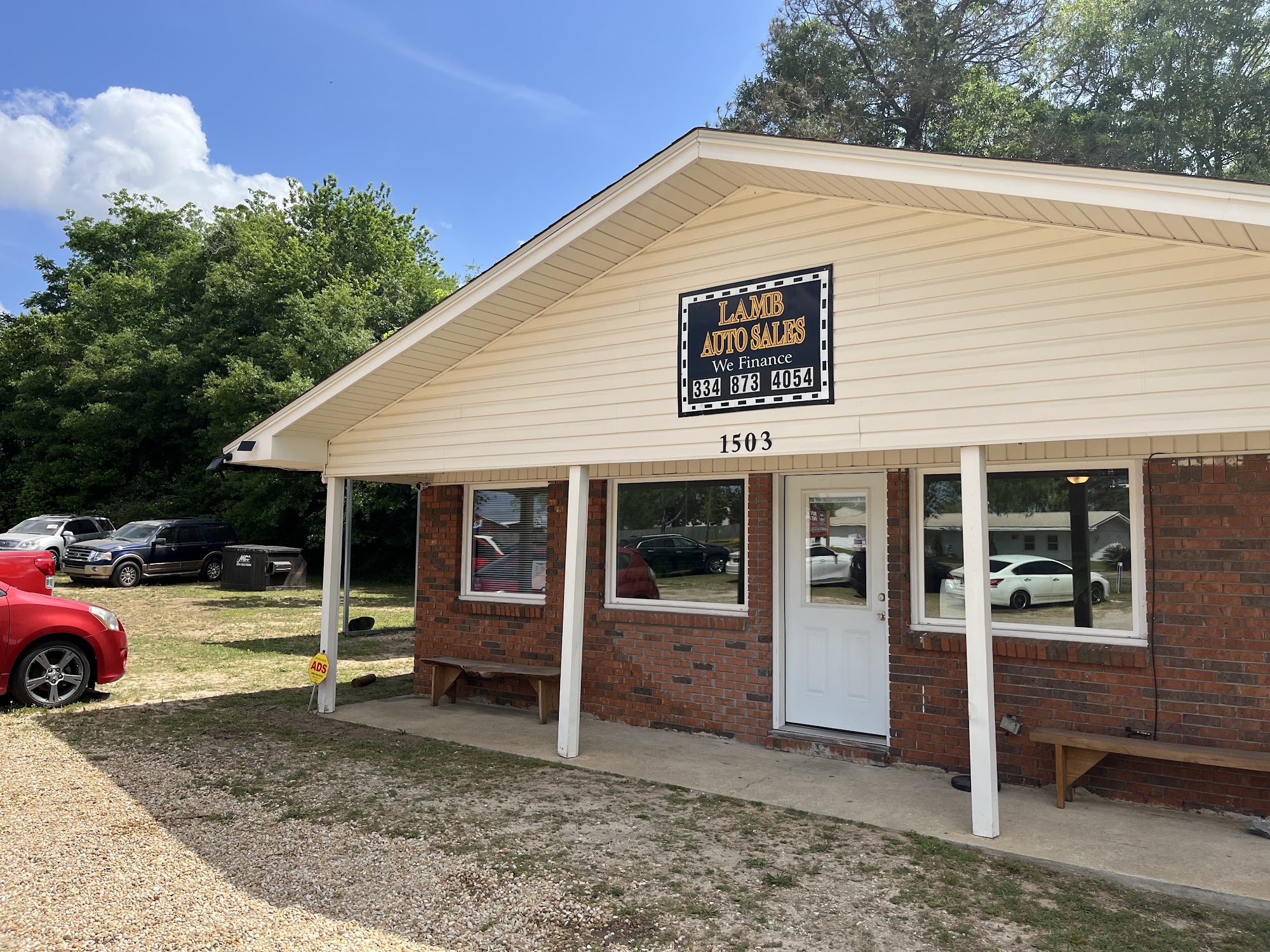 Lamb's Auto Sales LLC.