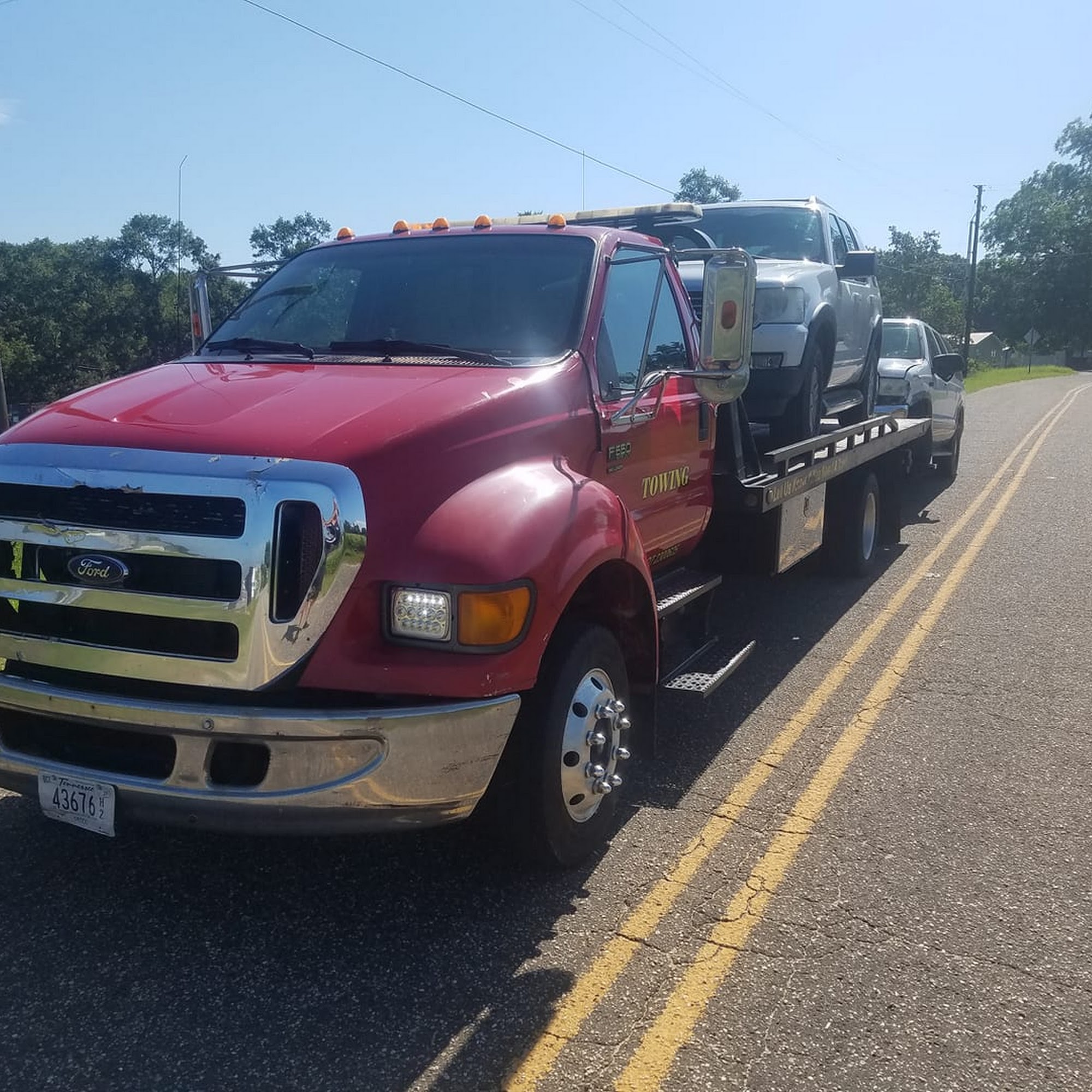 RACE Towing and Recovery