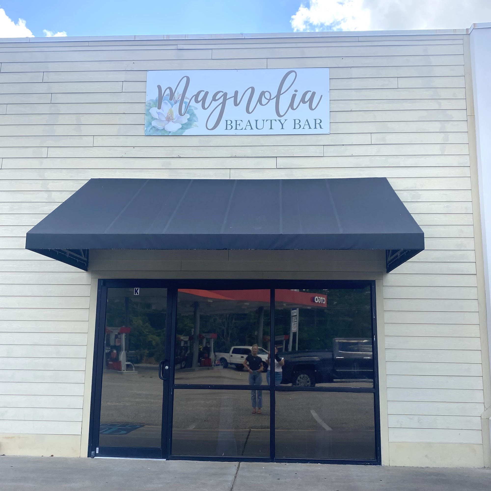 Magnolia Beauty Bar 2200 Ozark Hwy suite k, Enterprise Alabama 36330