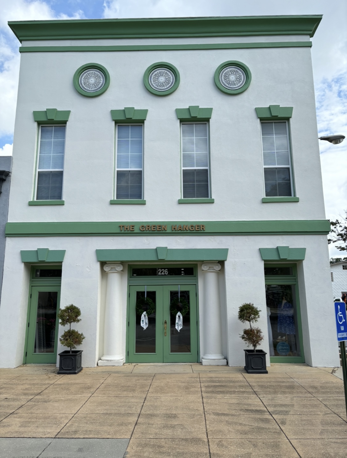 The Green Hanger Eufaula