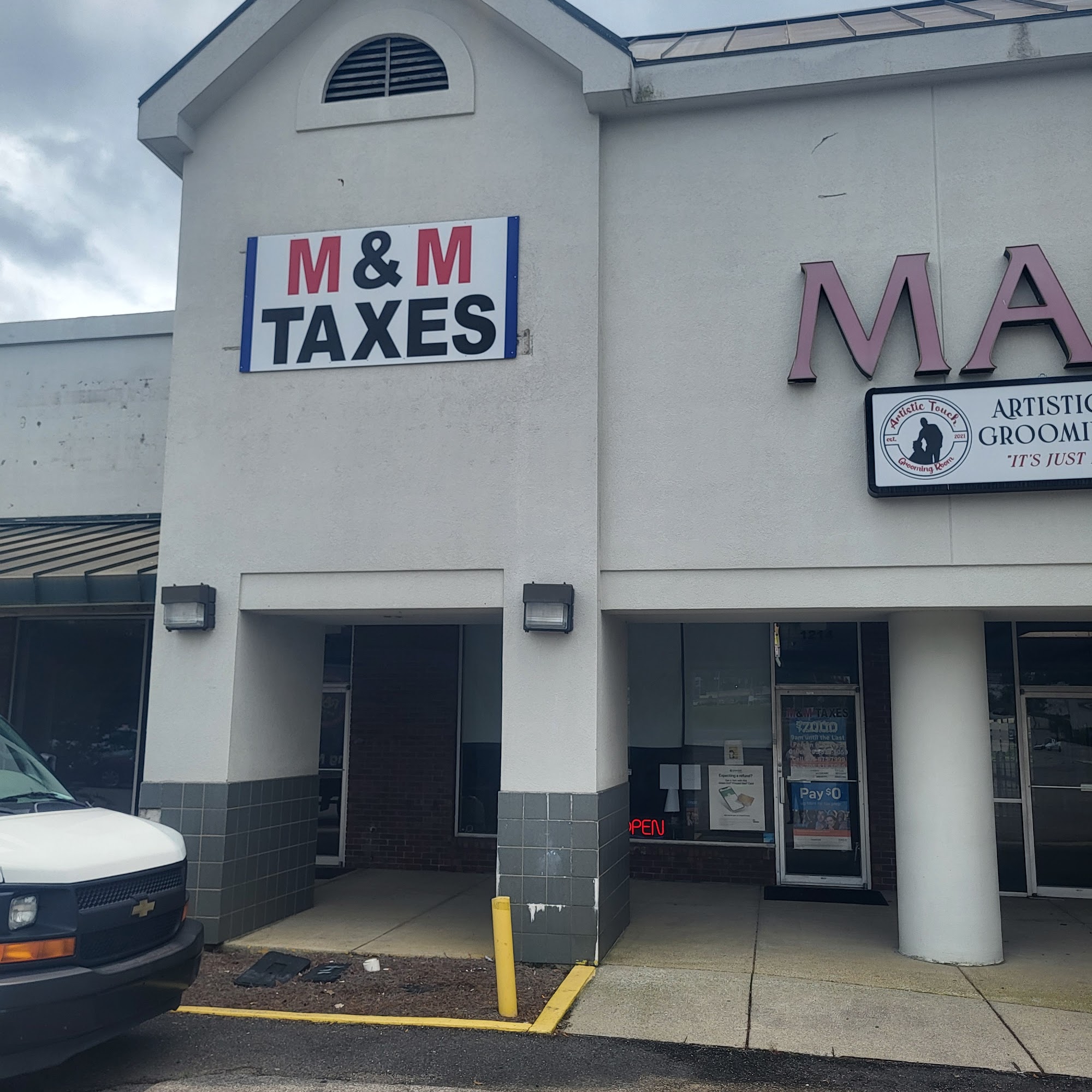 M & M Taxes