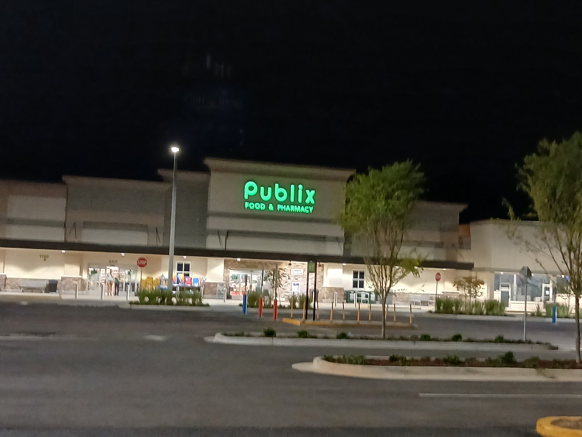 Publix Super Market at Paradise Isle Shopping Center