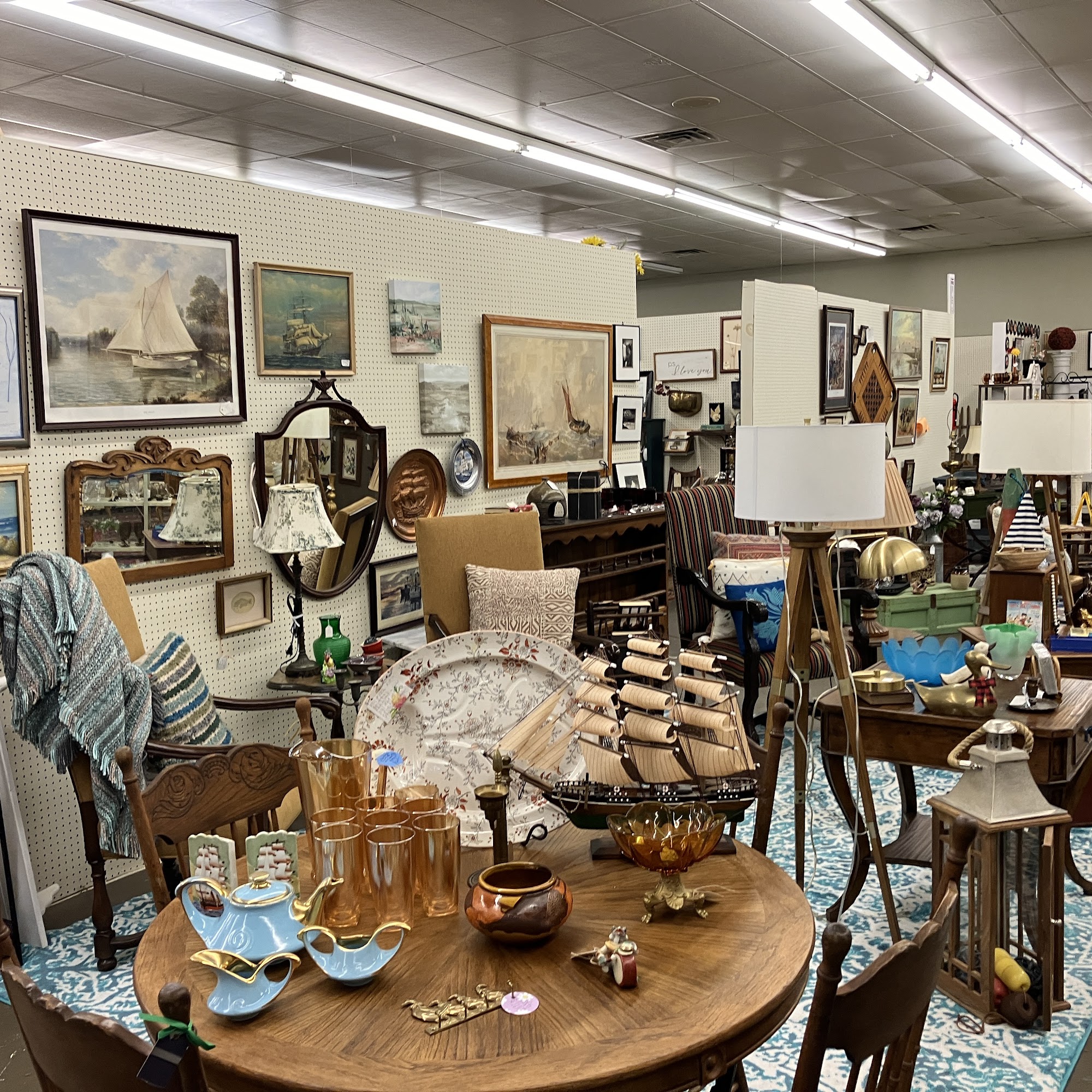 Shades Mountain Mercantile Hoover