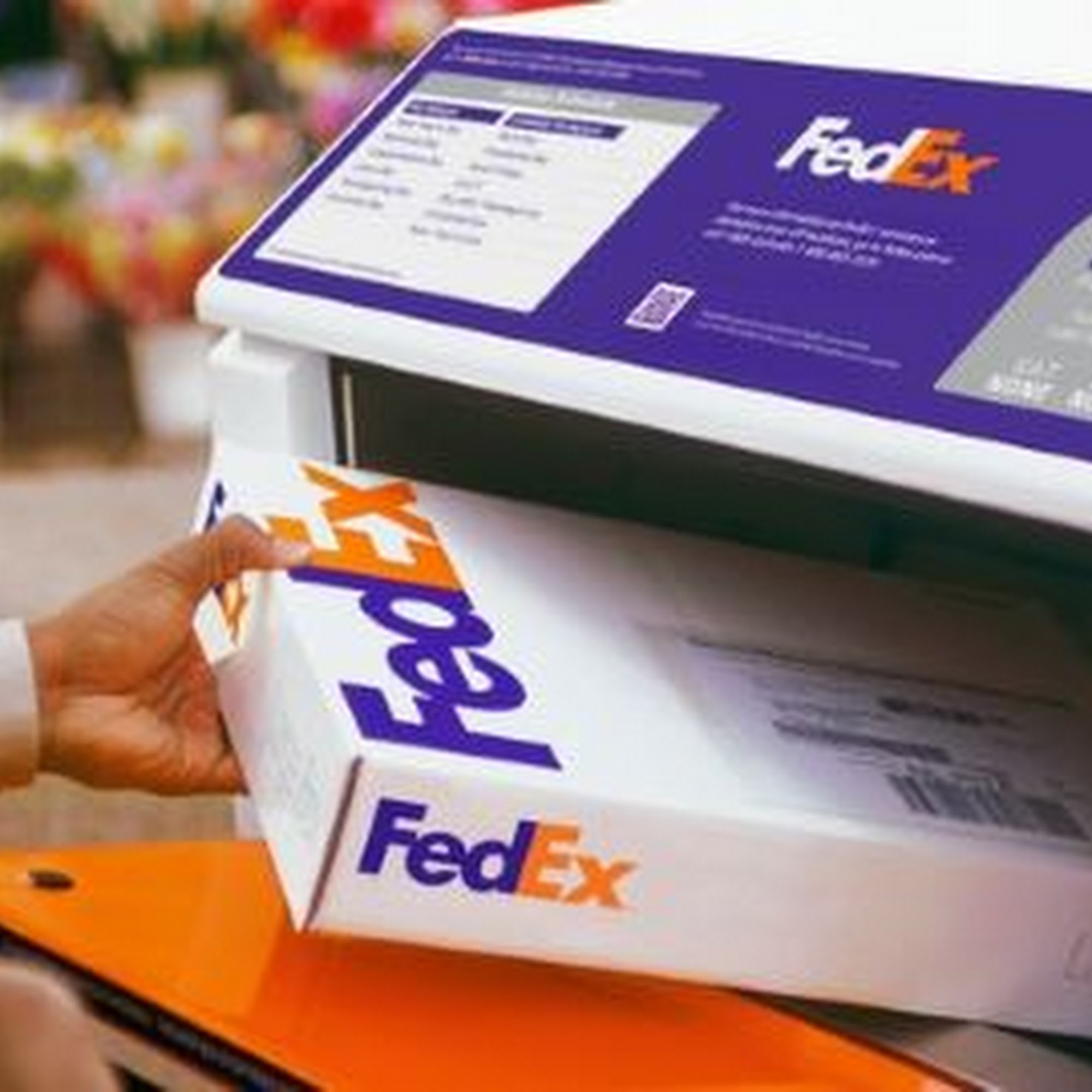 FedEx Drop Box