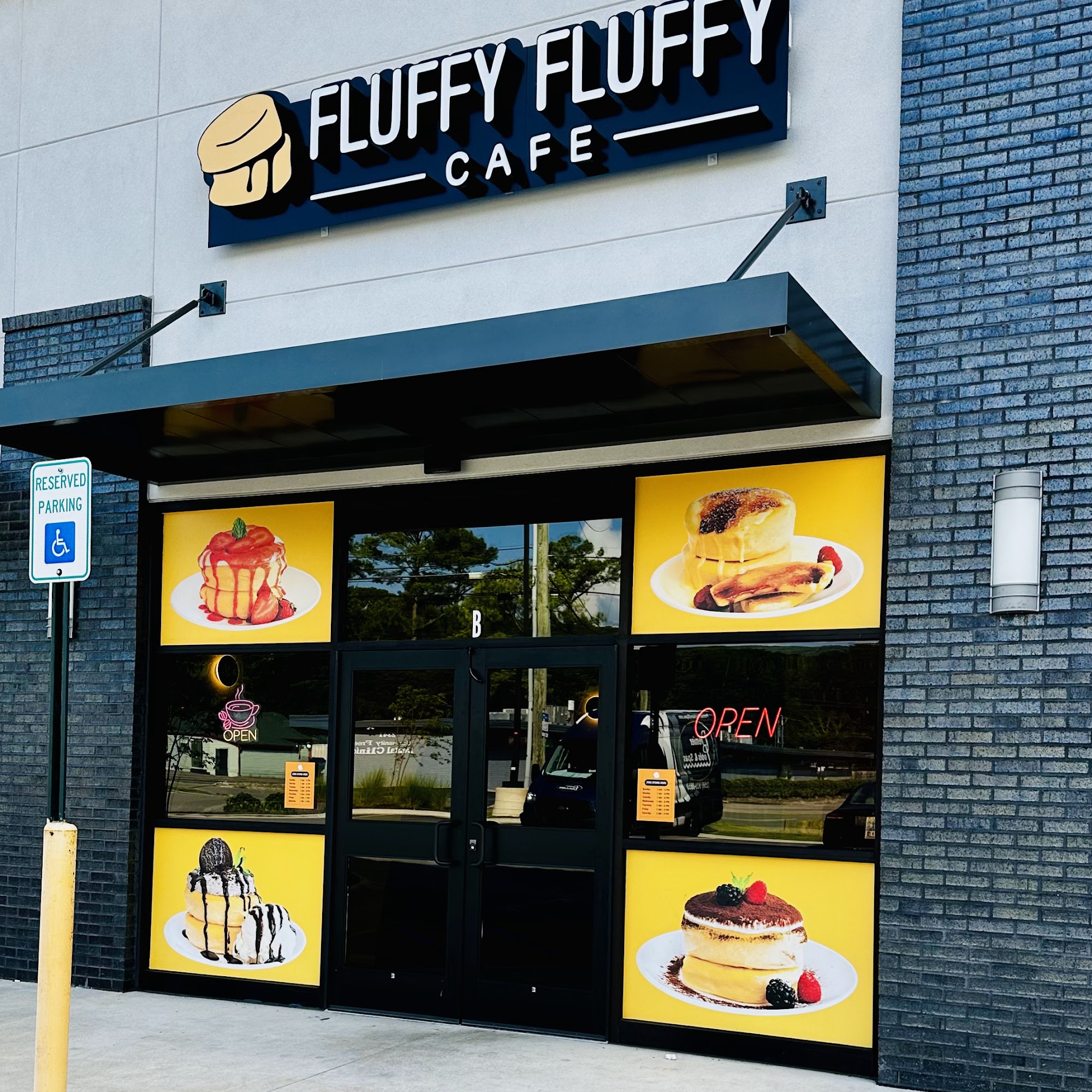 Fluffy Fluffy Cafe