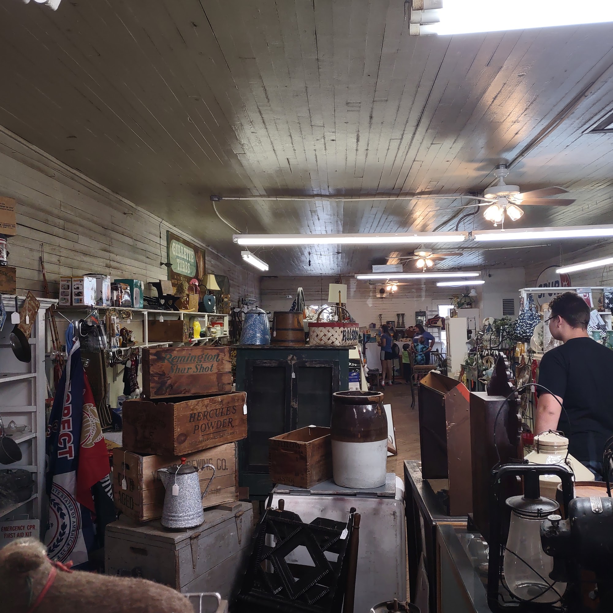 Perry Store and Antiques Kinston