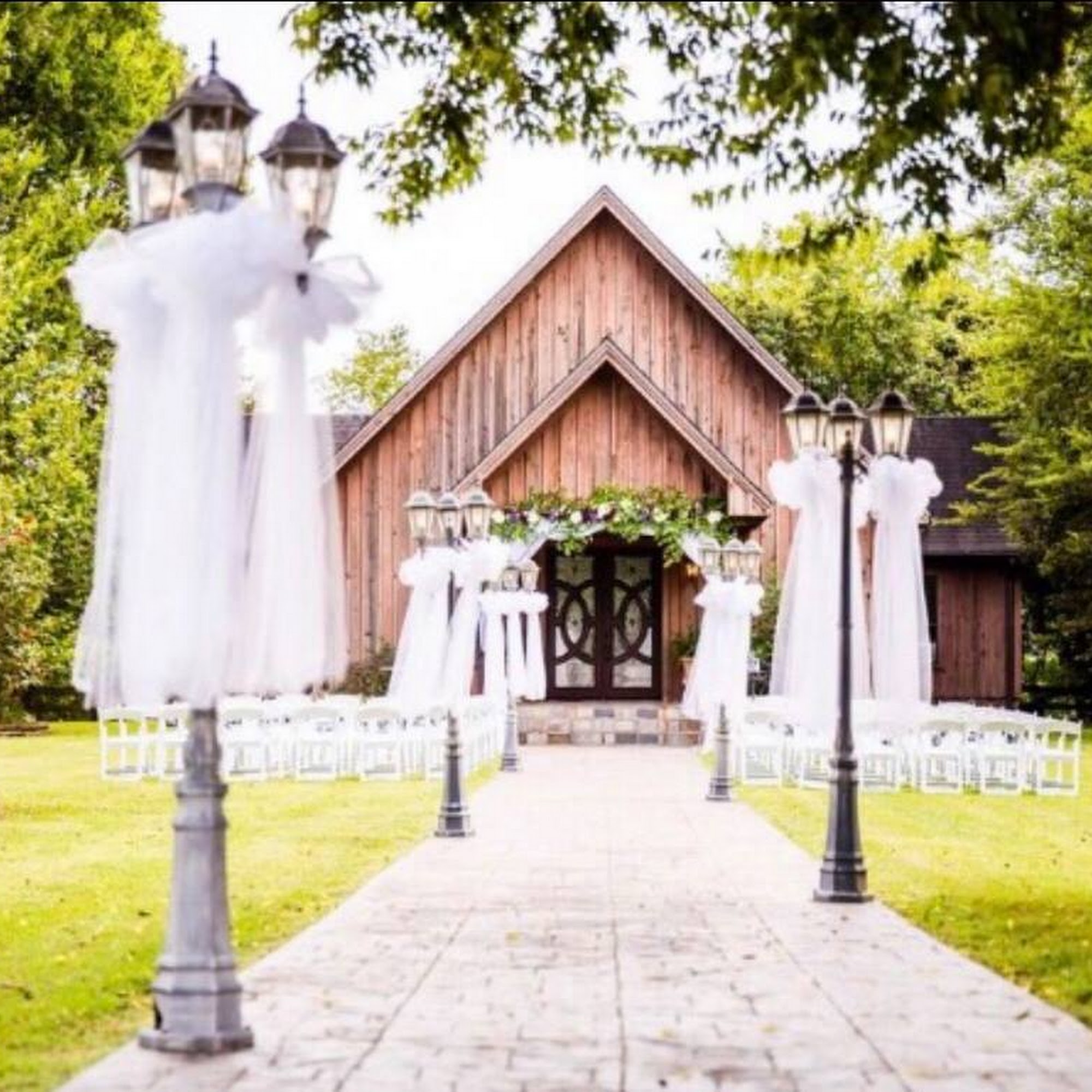Mimosa Ridge Wedding Chapel 2684 McDowell Rd, Livingston Alabama 35470