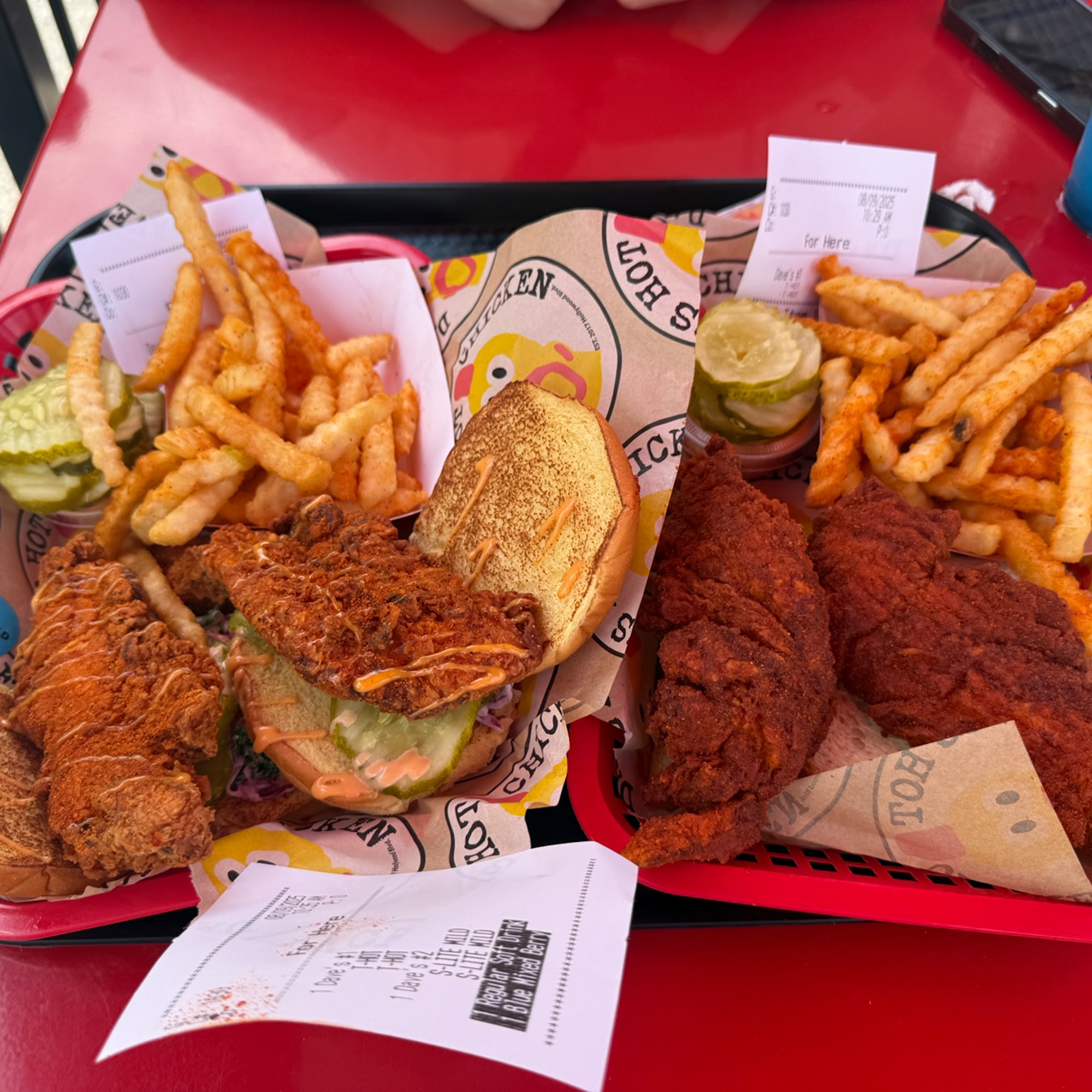 Dave's Hot Chicken 8135 Hwy 72 W suite c, Madison