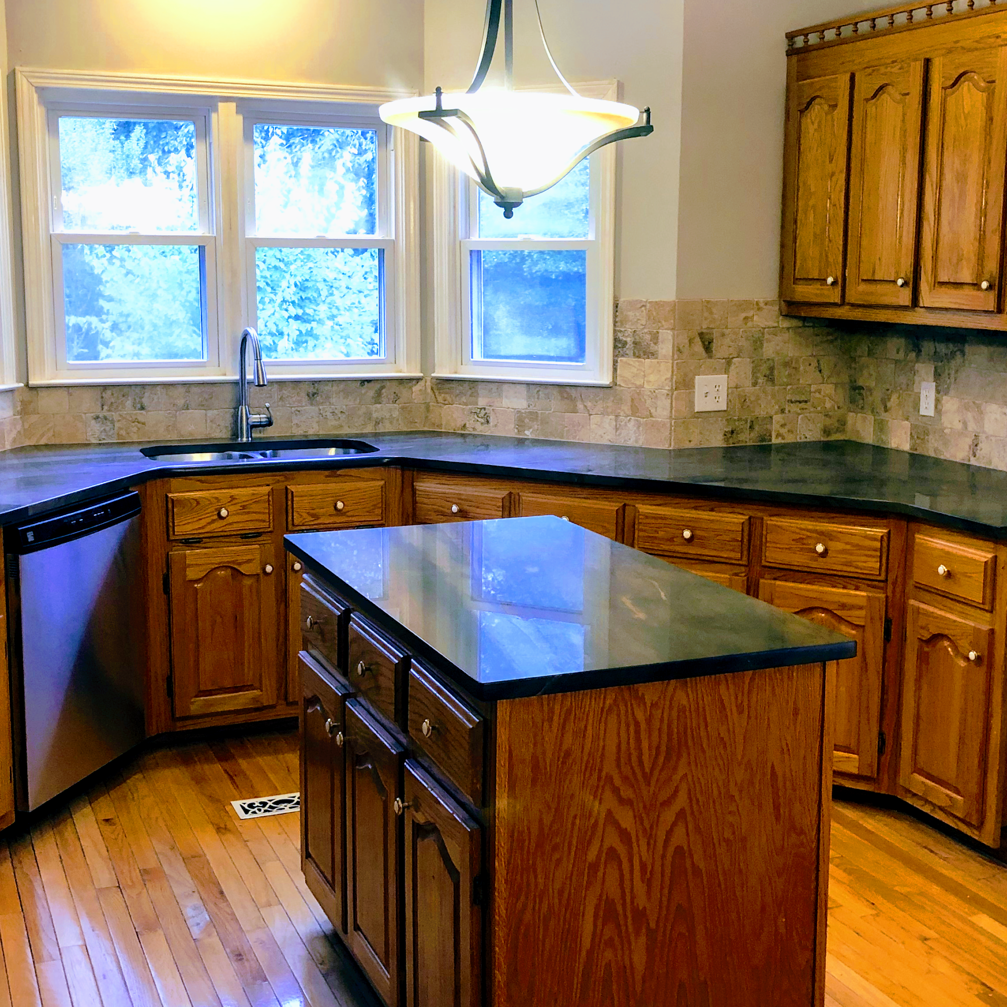 Farley Marble & Granite 20527 Regena Dr, McCalla Alabama 35111