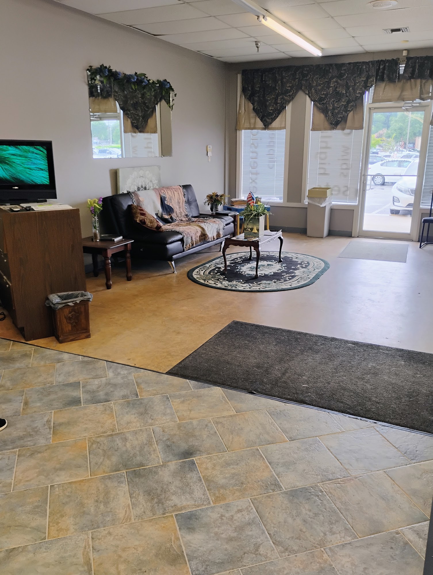 A New Angle 4701 Airport Blvd, Mobile Alabama 36609