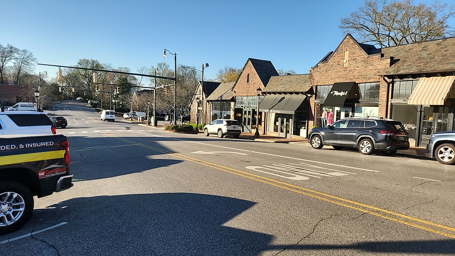 Back On Track Chiropractic and Wellness Center 2031 Cahaba Rd, Mountain Brook Alabama 35223