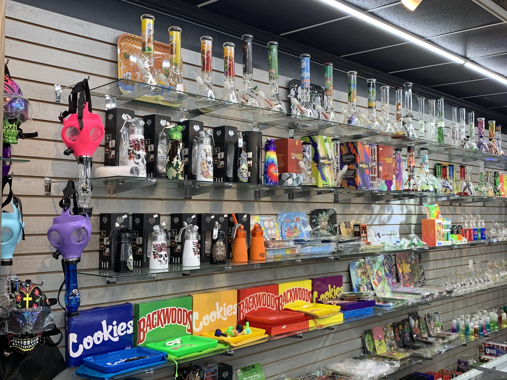 elf bar vape uk Ez smoke and vapes main image 0