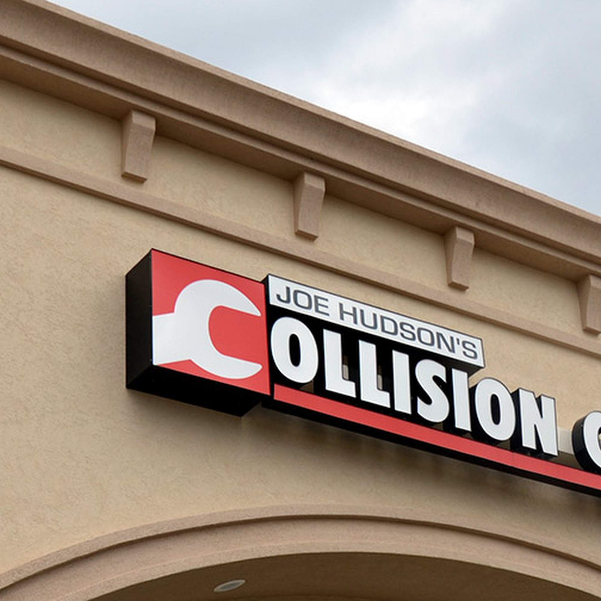 Joe Hudson's Collision Center Ozark