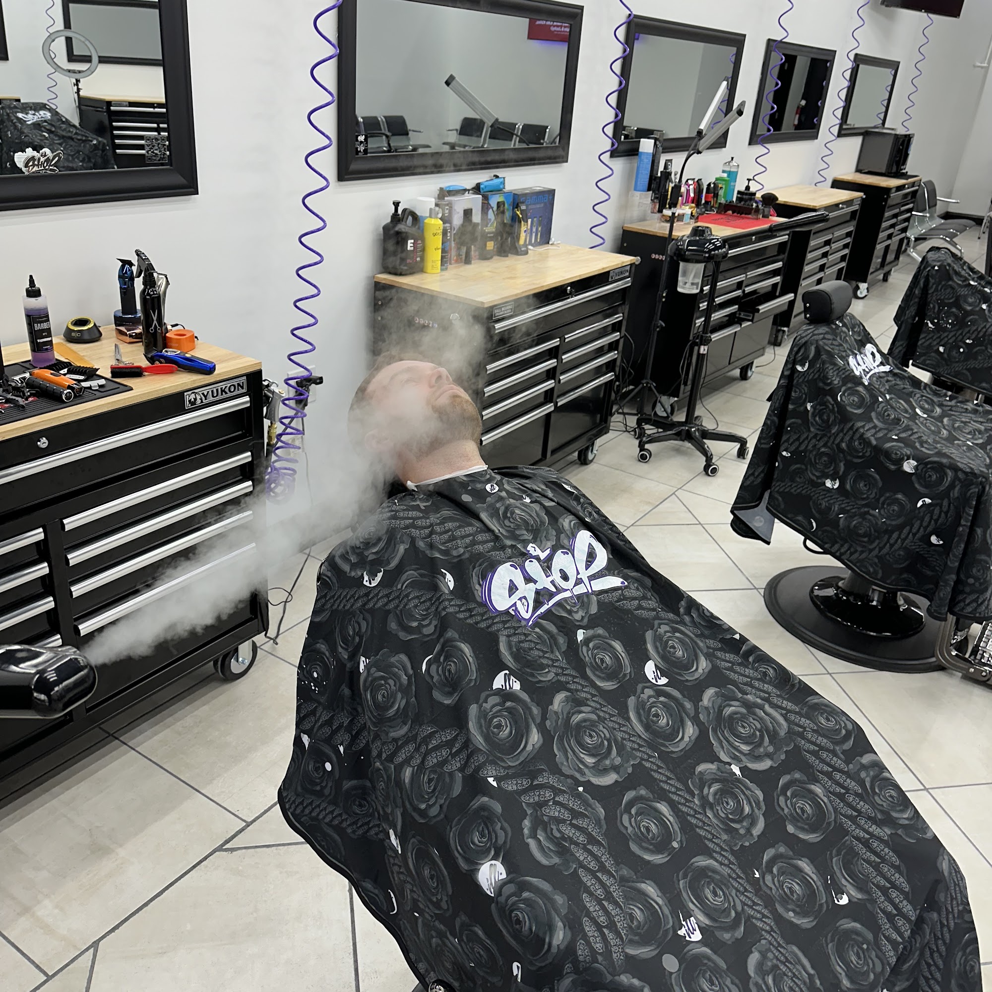 El Shop 3018 Pelham Pkwy suite 108, Pelham Alabama 35124