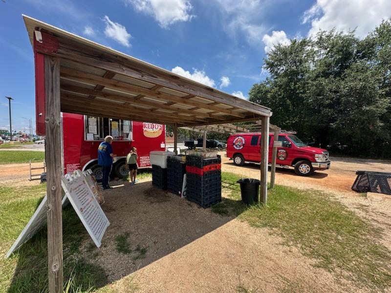 Redd’s Hot Dogs Menu