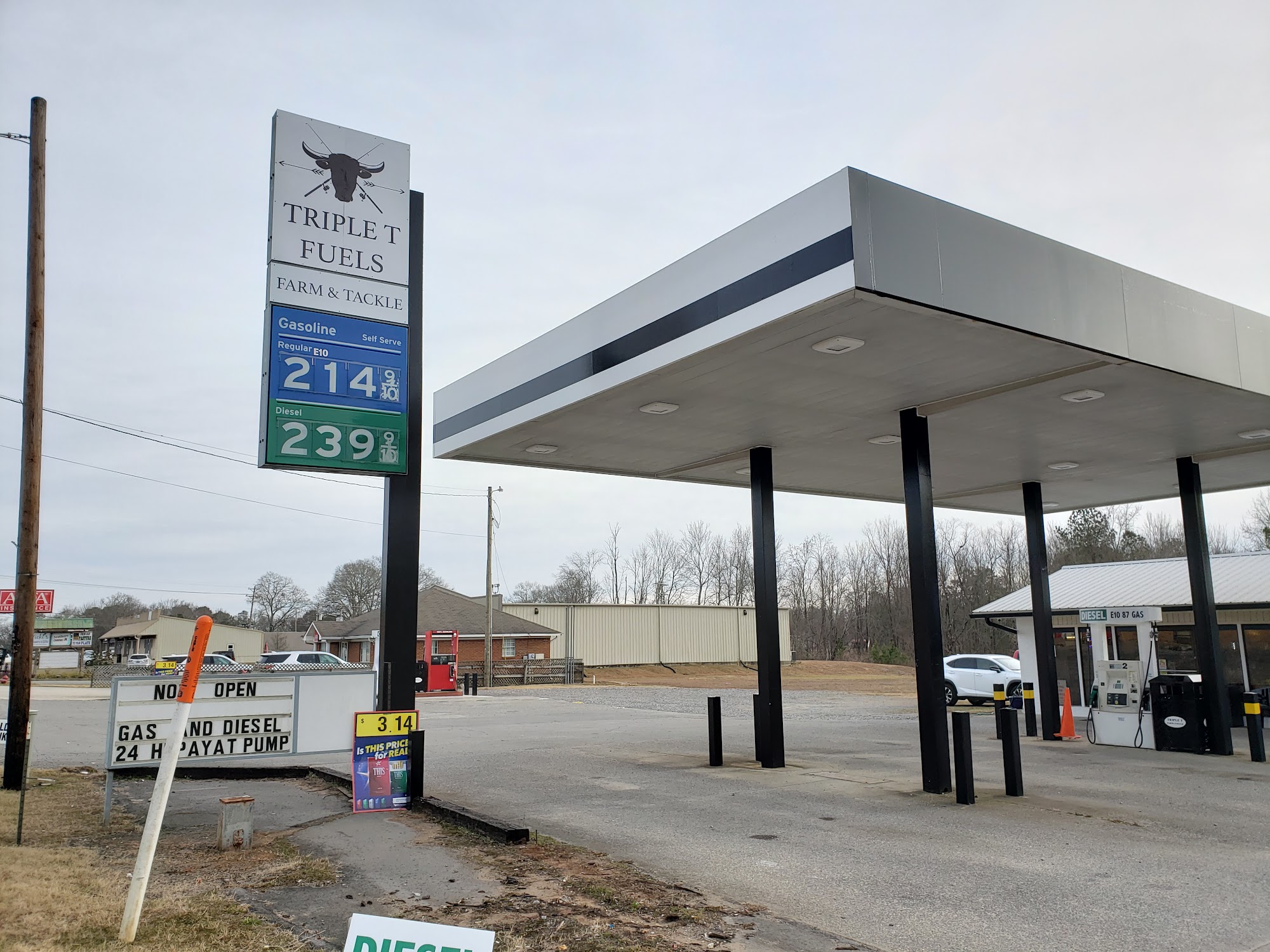 Triple T Farm & Tackle Section