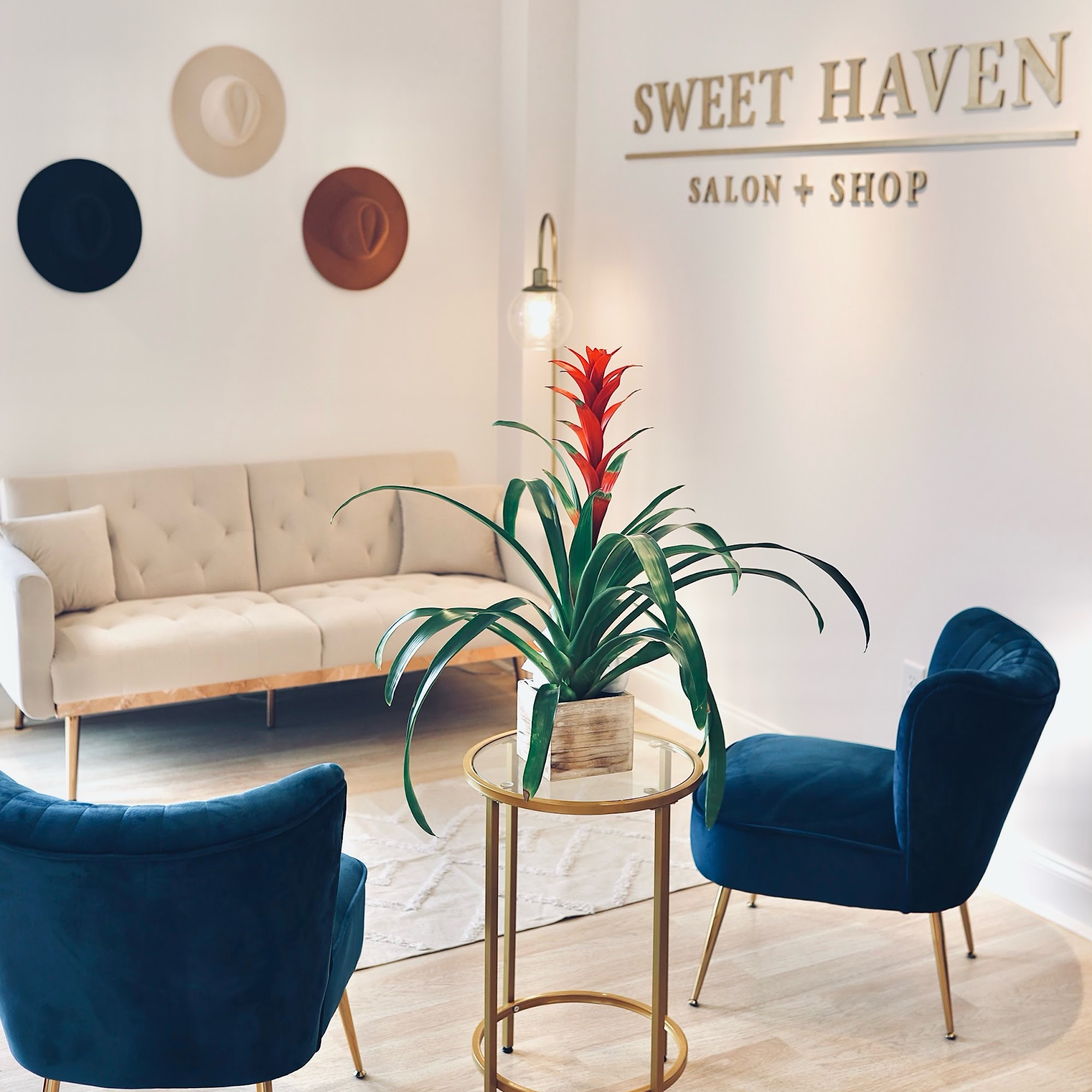 Sweet Haven Salon 122 Lee Road 562 Suite B, Smiths Station Alabama 36877