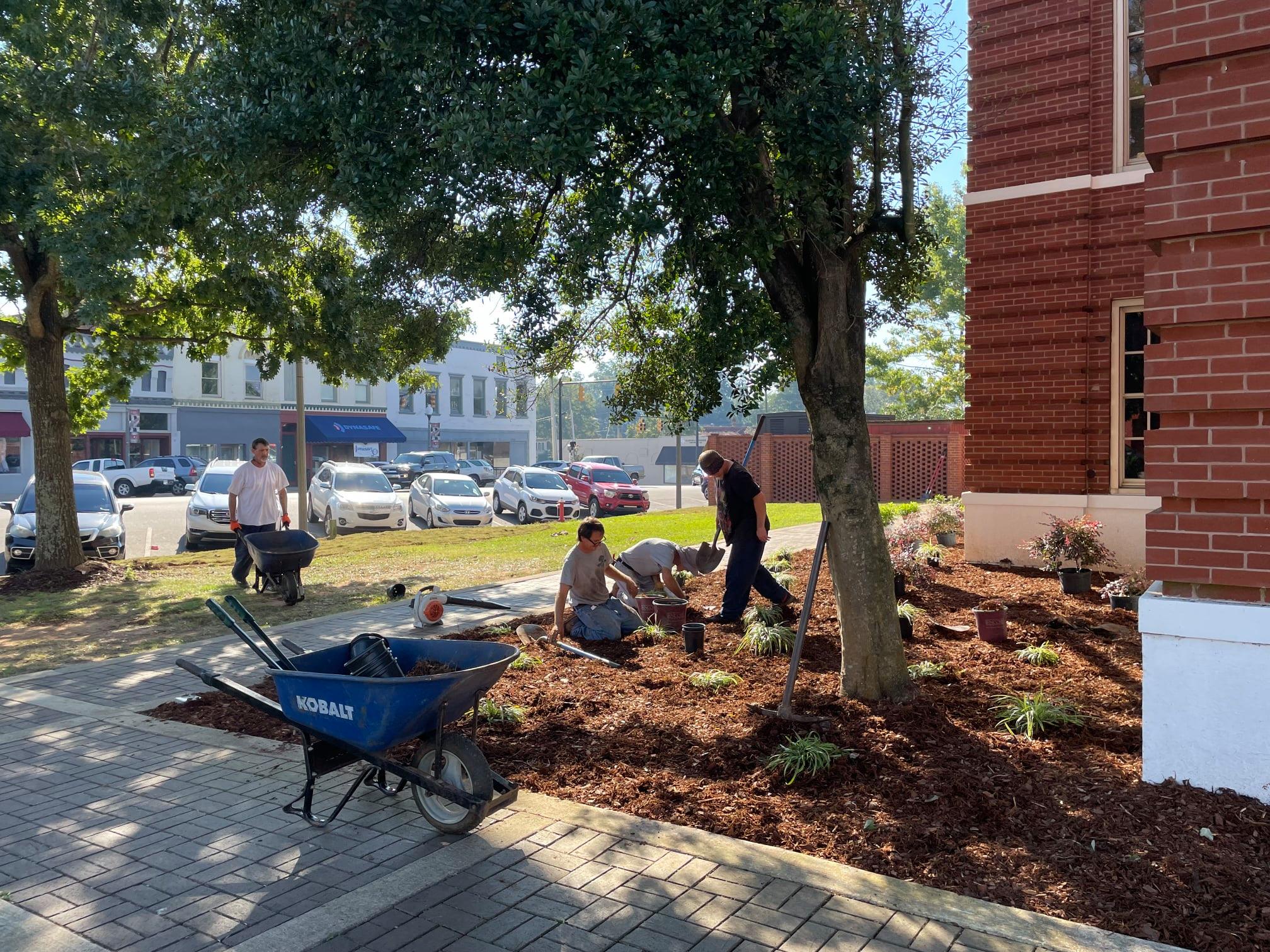 Armstrong Lawn Services