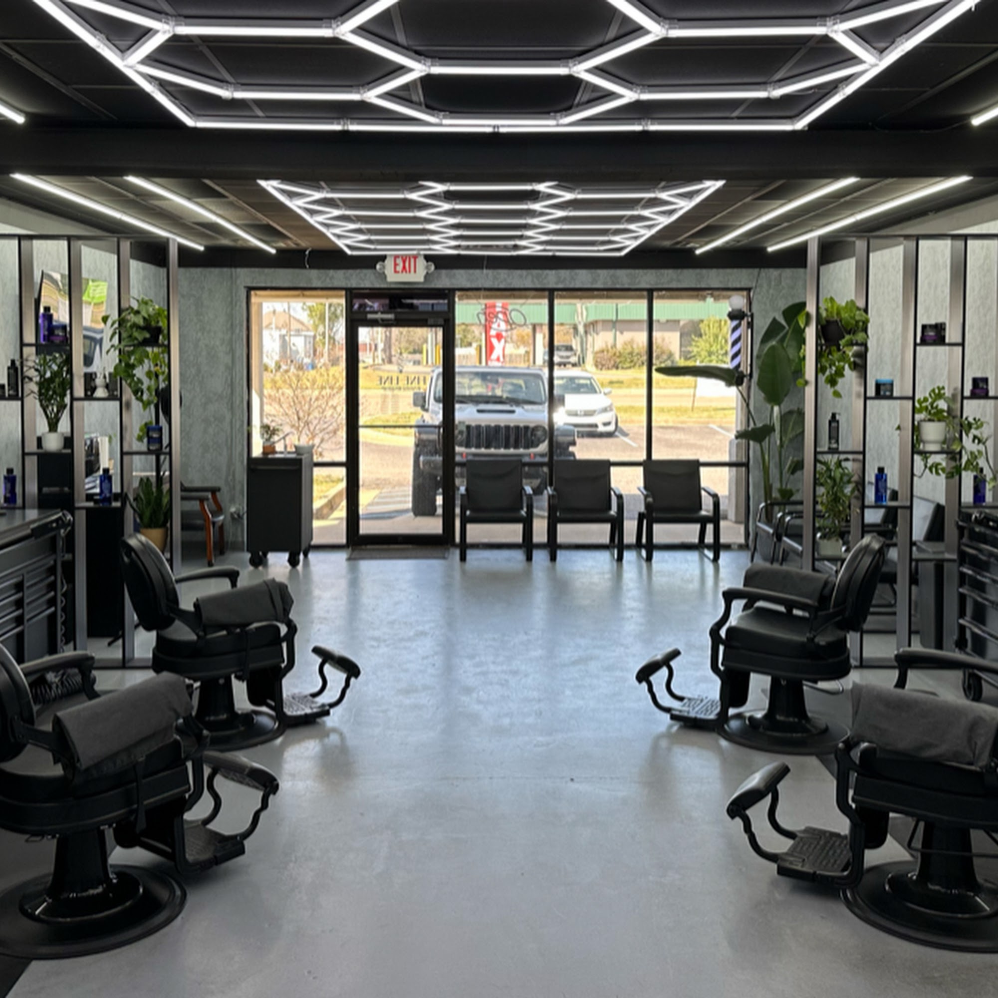 Fine Line Barbershop 812 S George Wallace Dr, Troy Alabama 36081