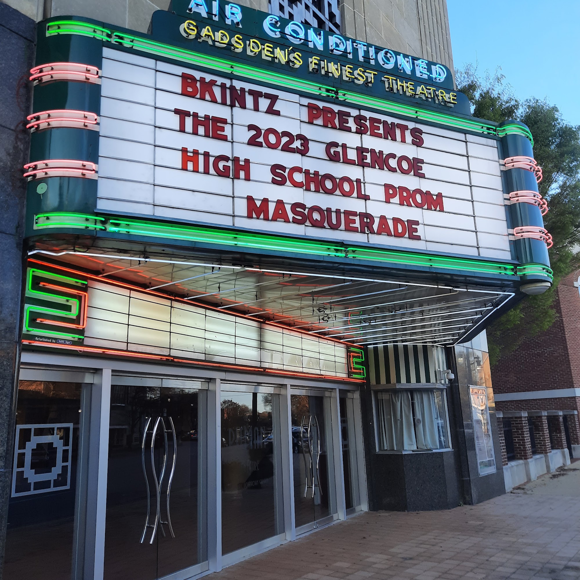 Beasley Signs Valley Head