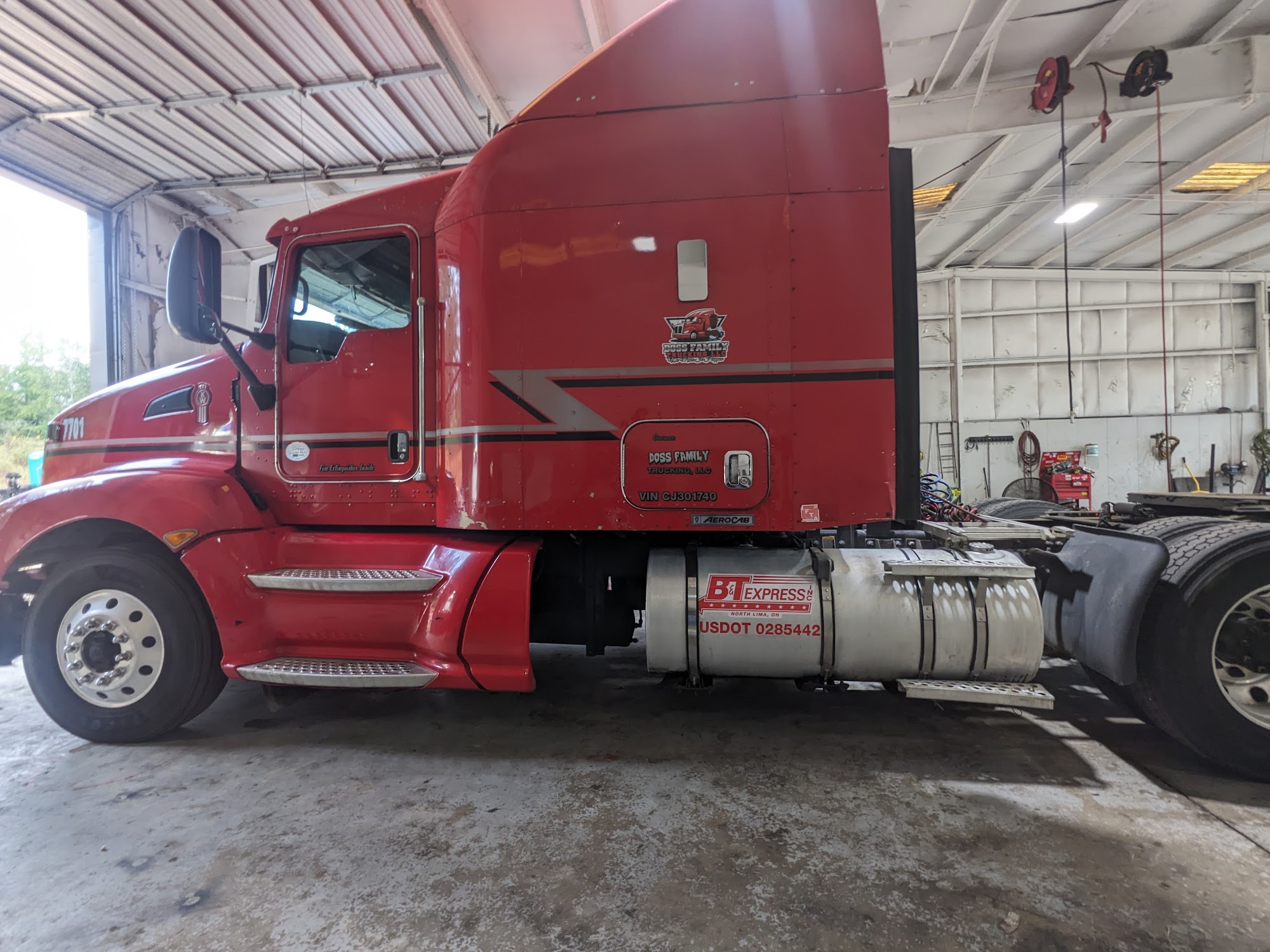 B & T Express, INC Winfield