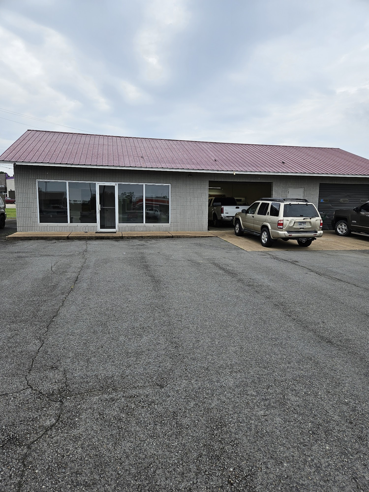 Black Market Auto Sales Beebe