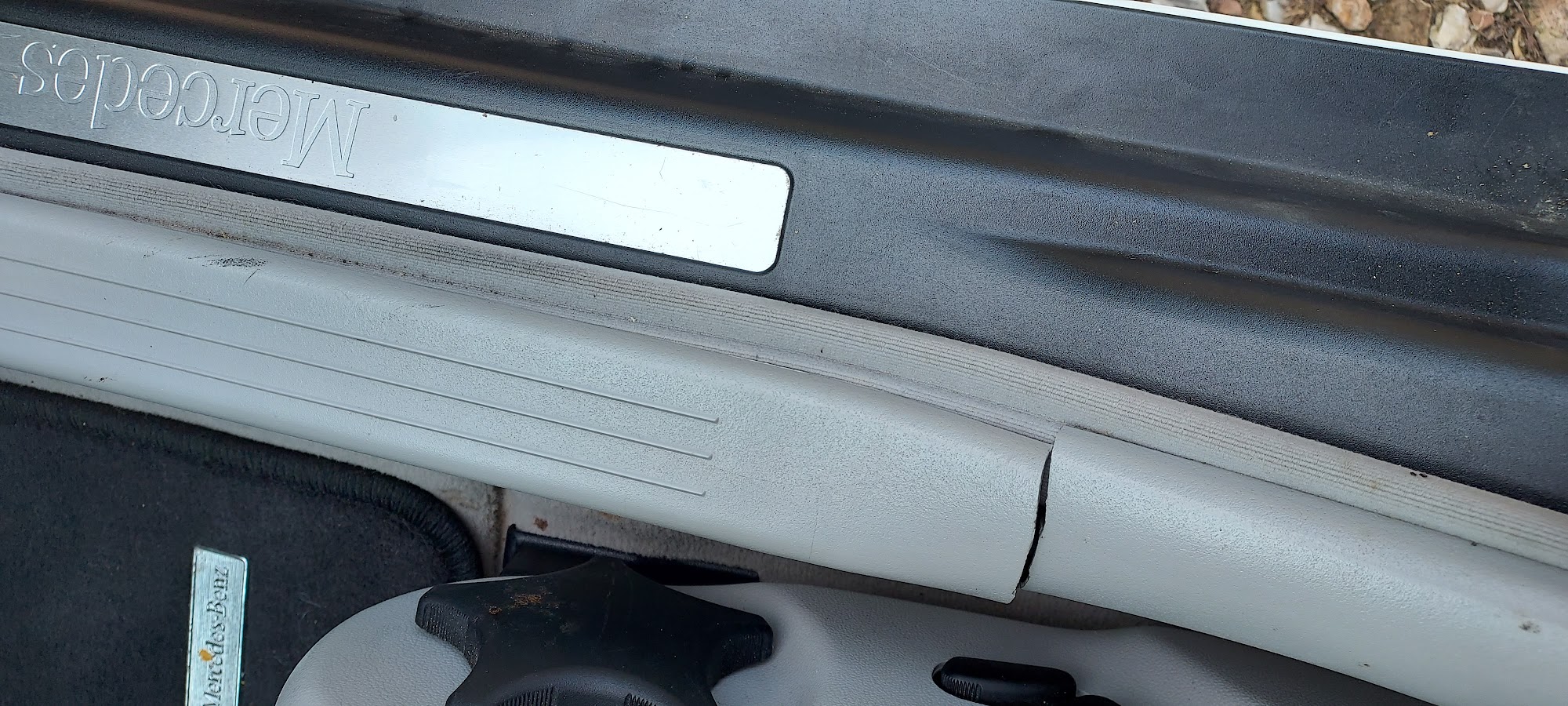 Stewarts Upholstery & Glass Berryville