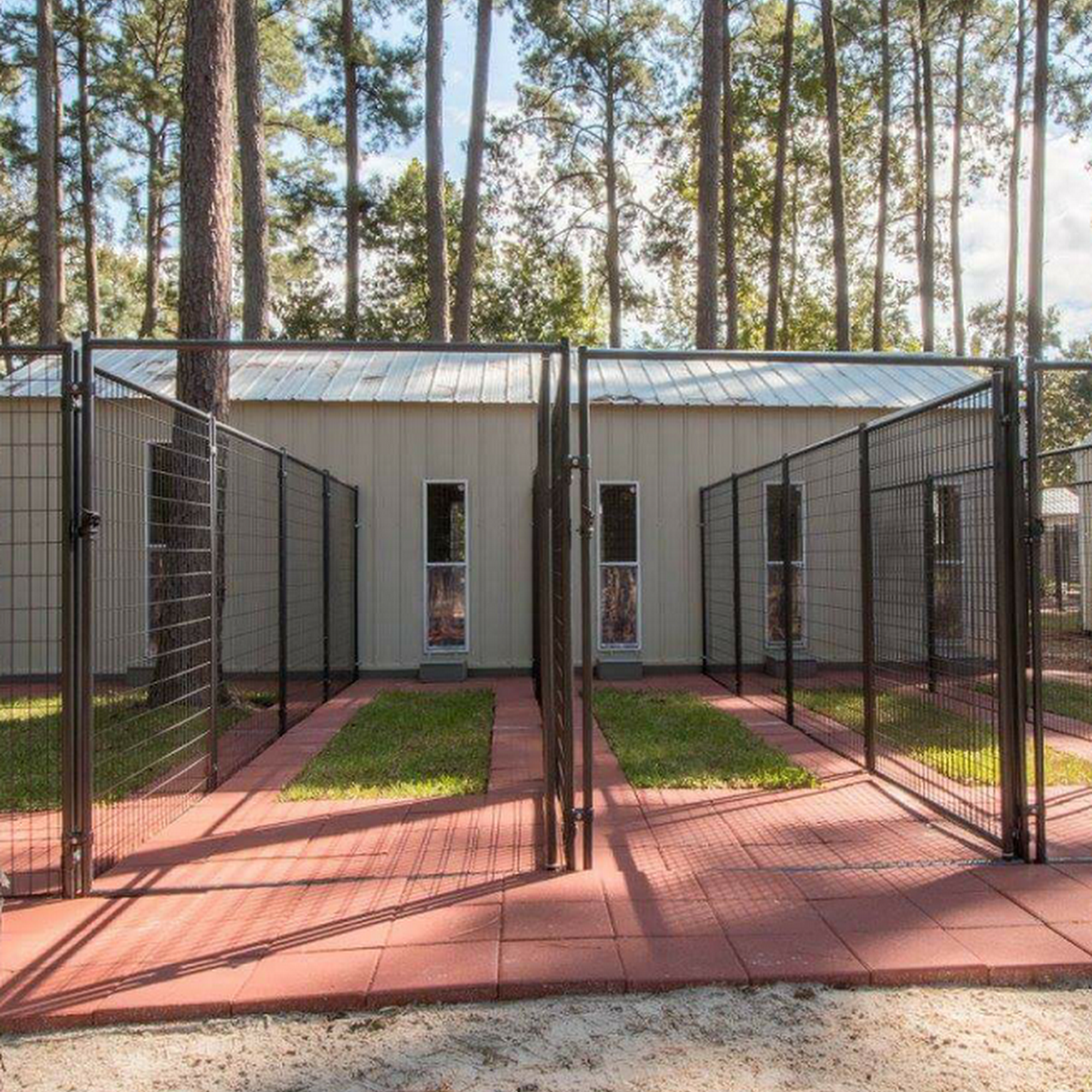 Top Dog Kennels 213 Hanson Dr, Cabot Arkansas 72023