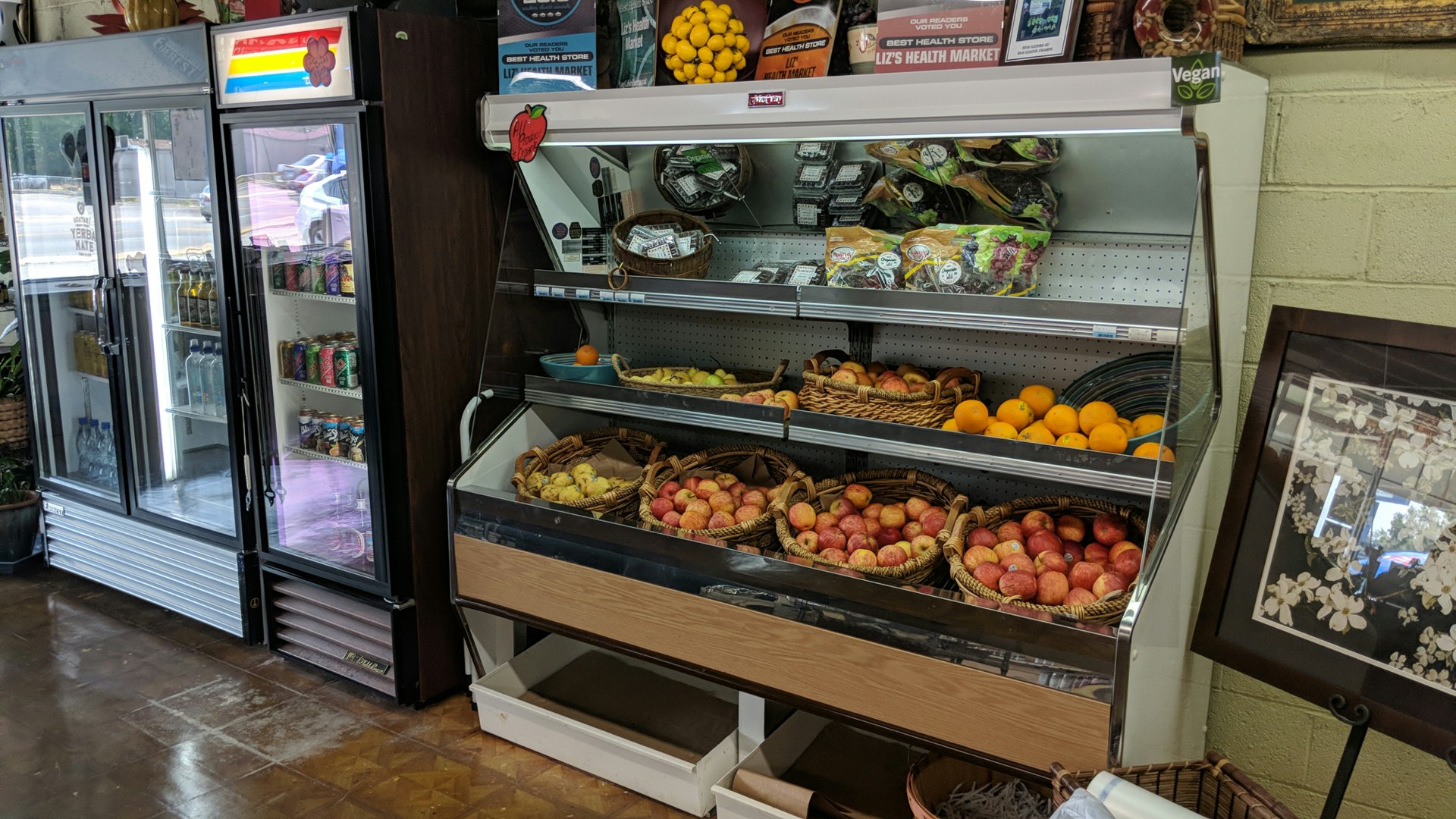 Liz' Health Market Menu