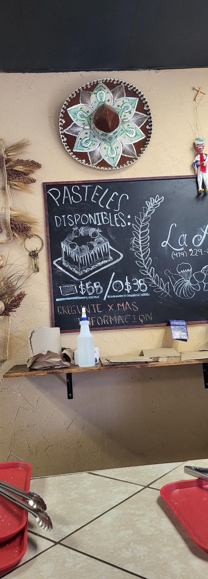 La Popular Menu