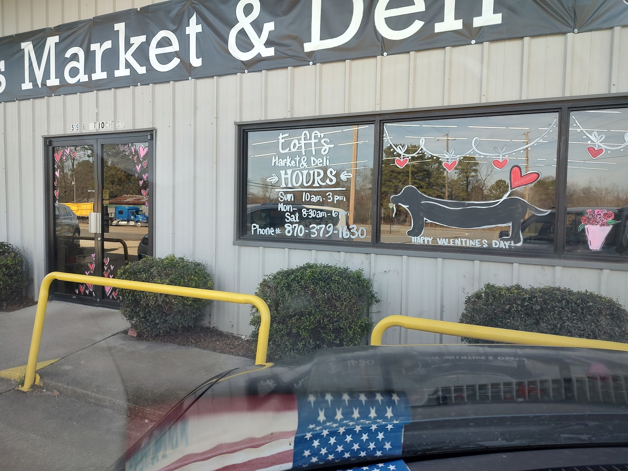 Eoff?s Market & Deli Delight